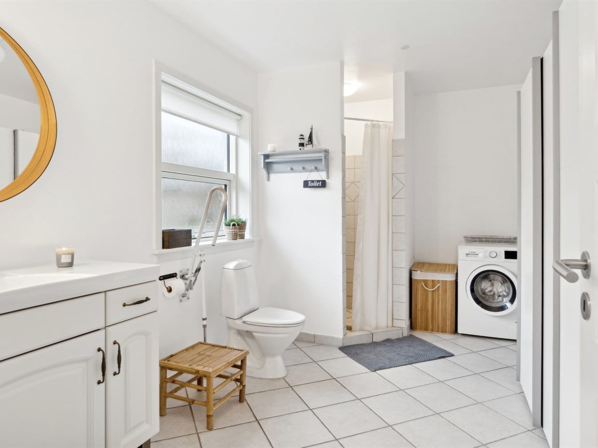 Bathroom / Wellness