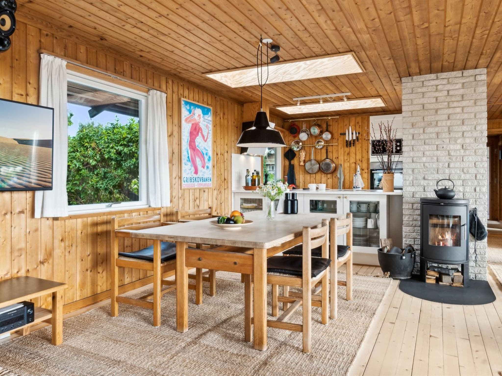 Kitchen / Dining Room