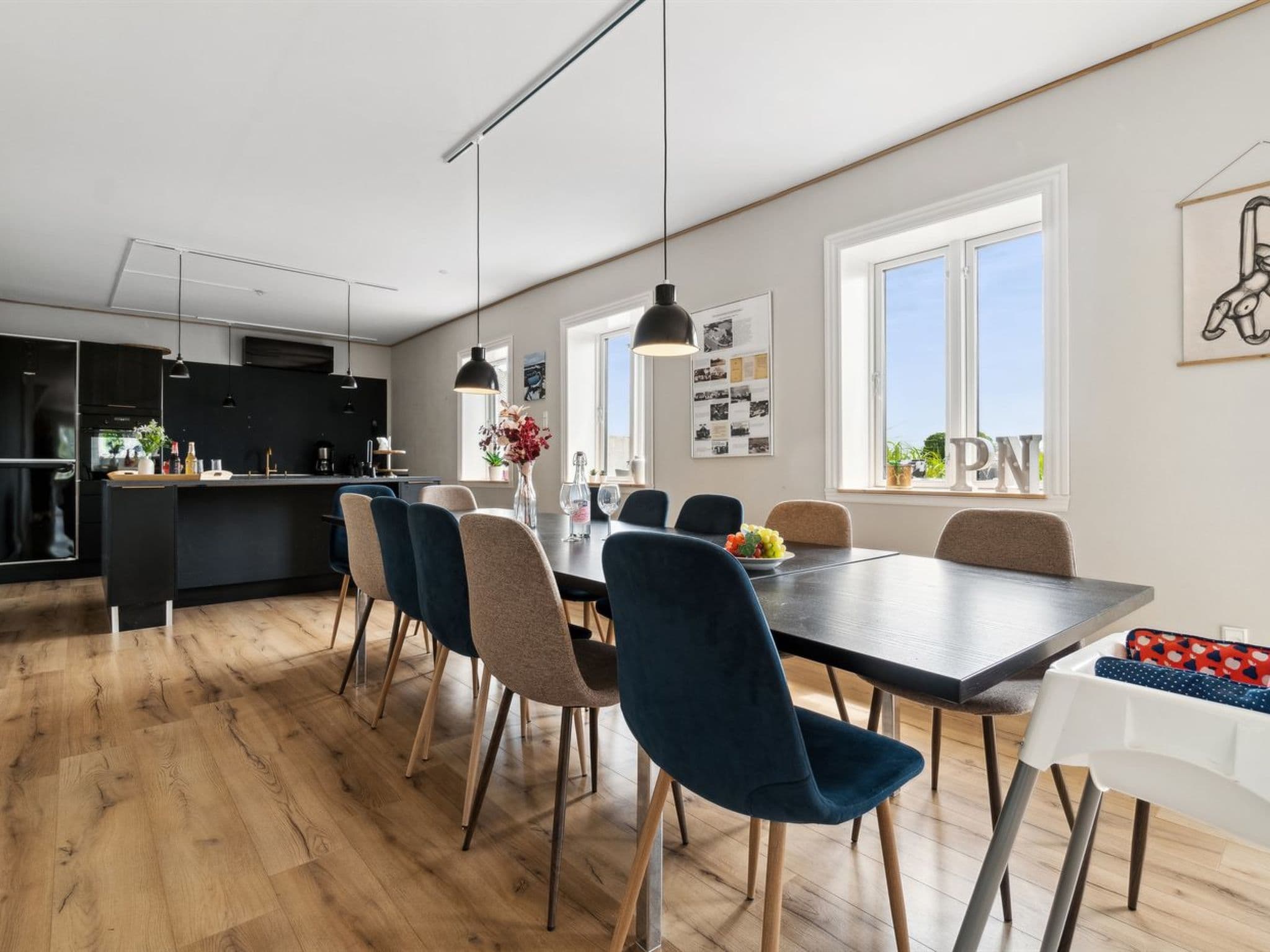 Kitchen / Dining Room