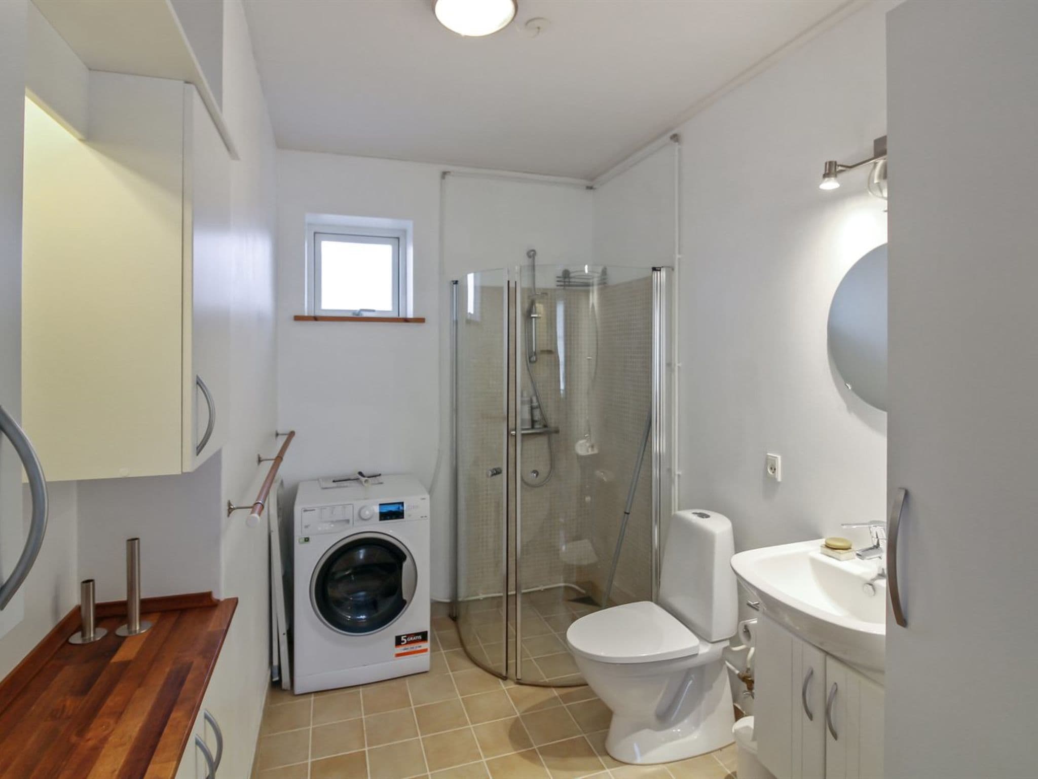 Bathroom / Wellness