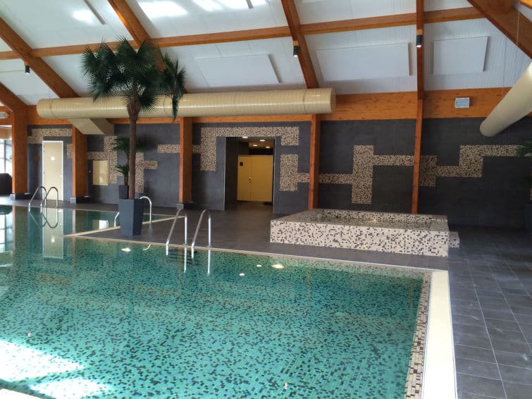 Pool Indoor