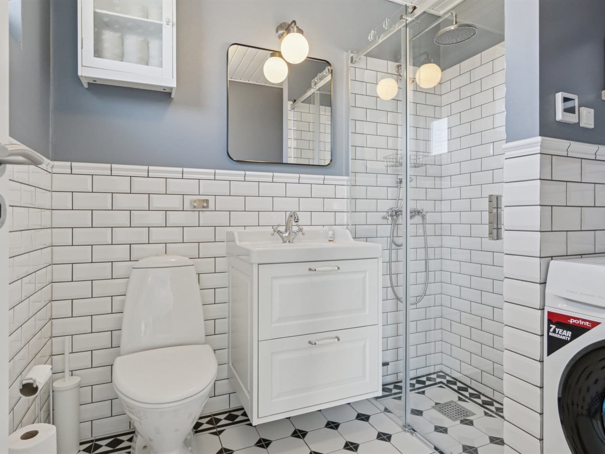 Bathroom / Wellness