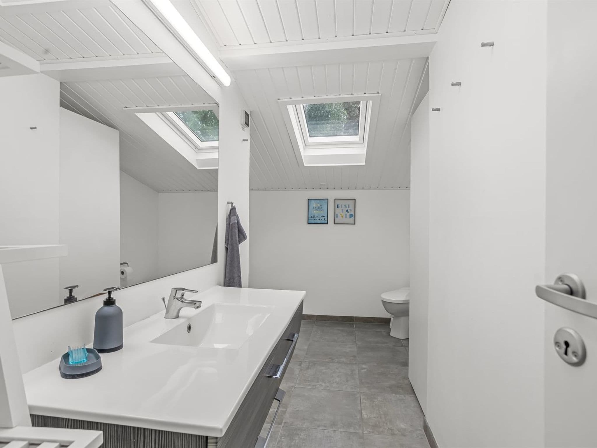 Bathroom / Wellness