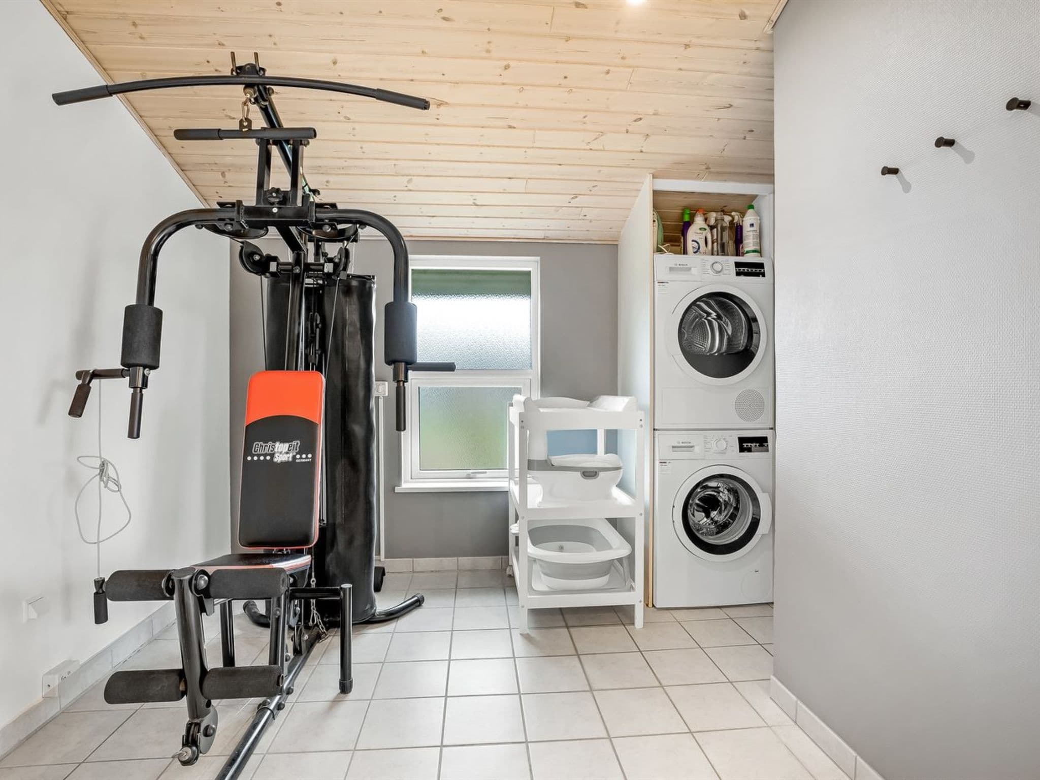 Bathroom / Wellness