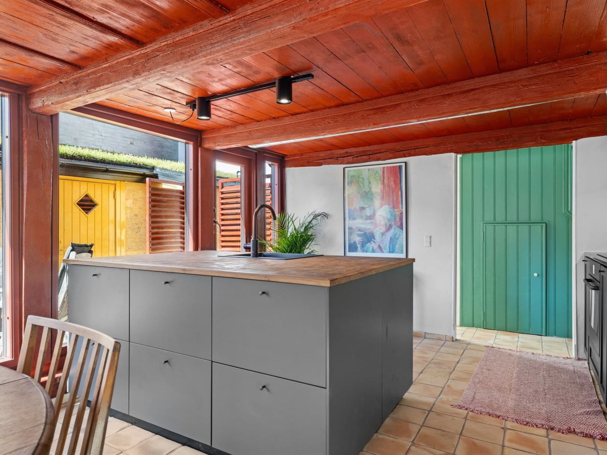Kitchen / Dining Room