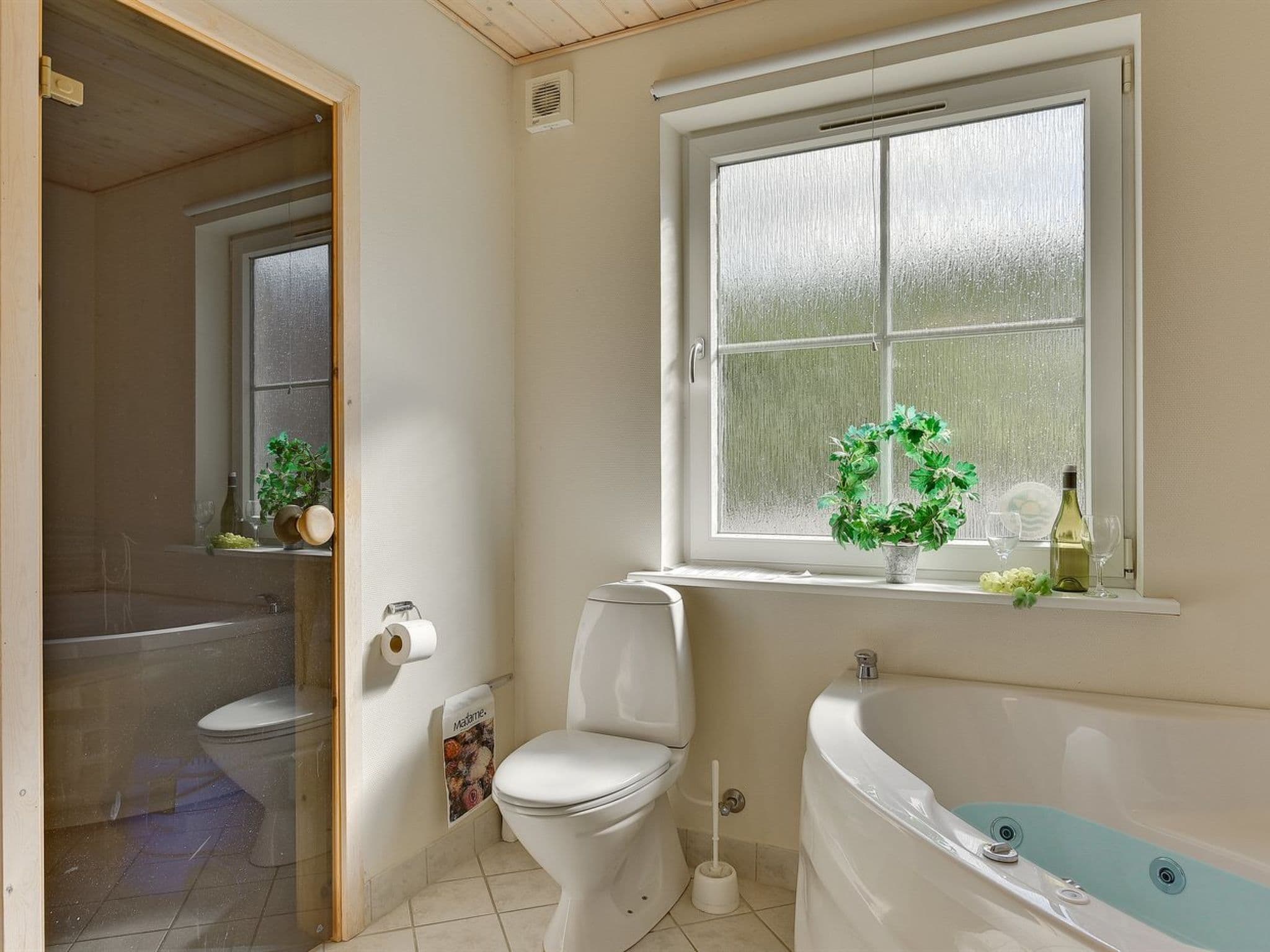 Bathroom / Wellness