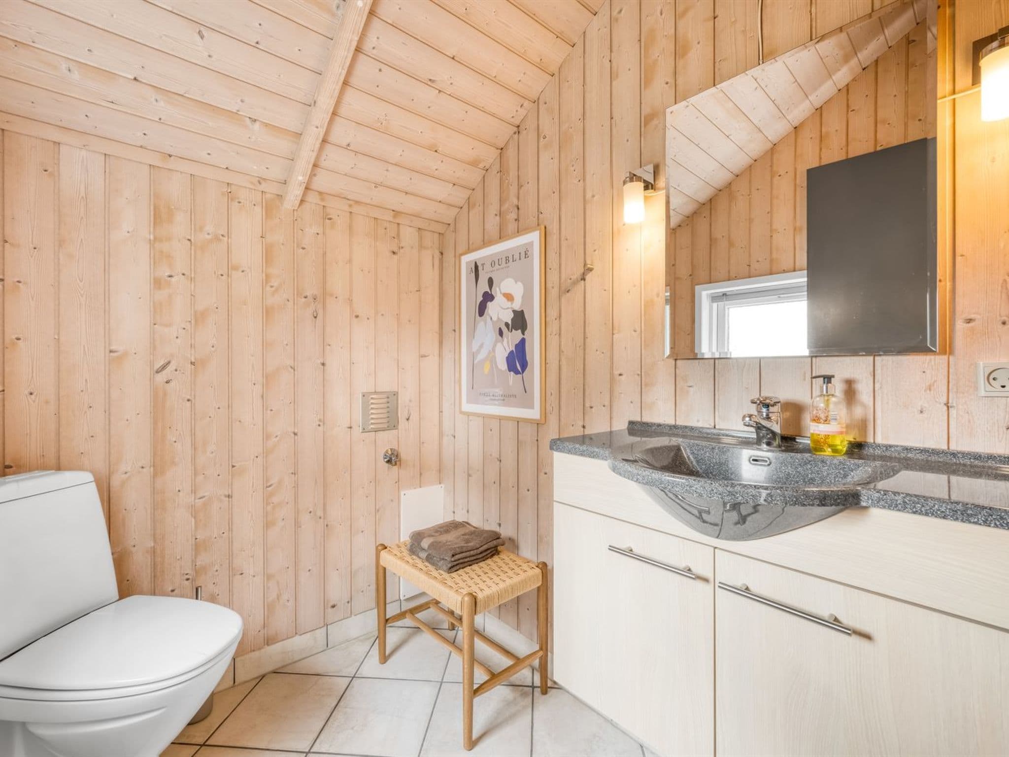Bathroom / Wellness