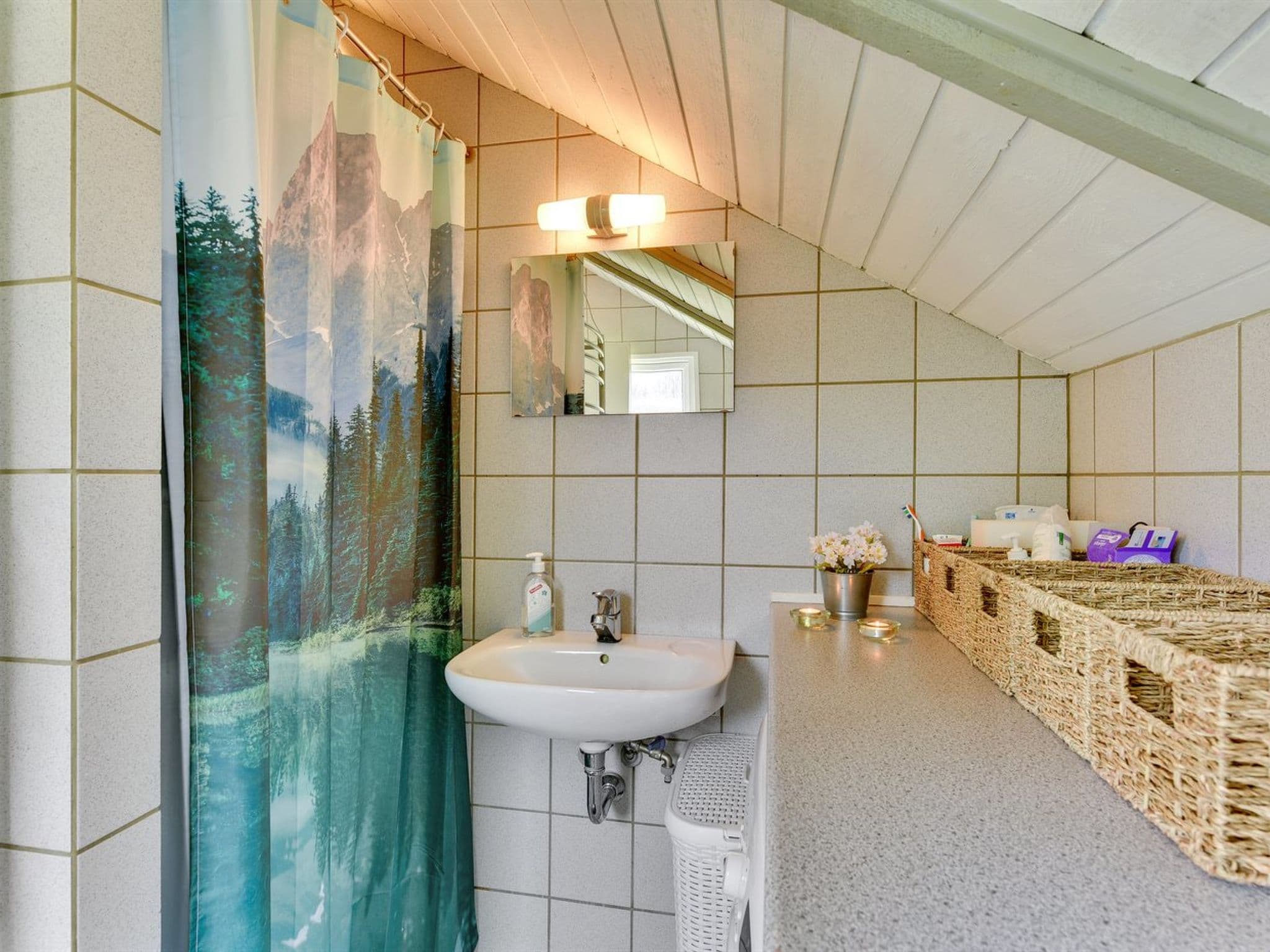 Bathroom / Wellness