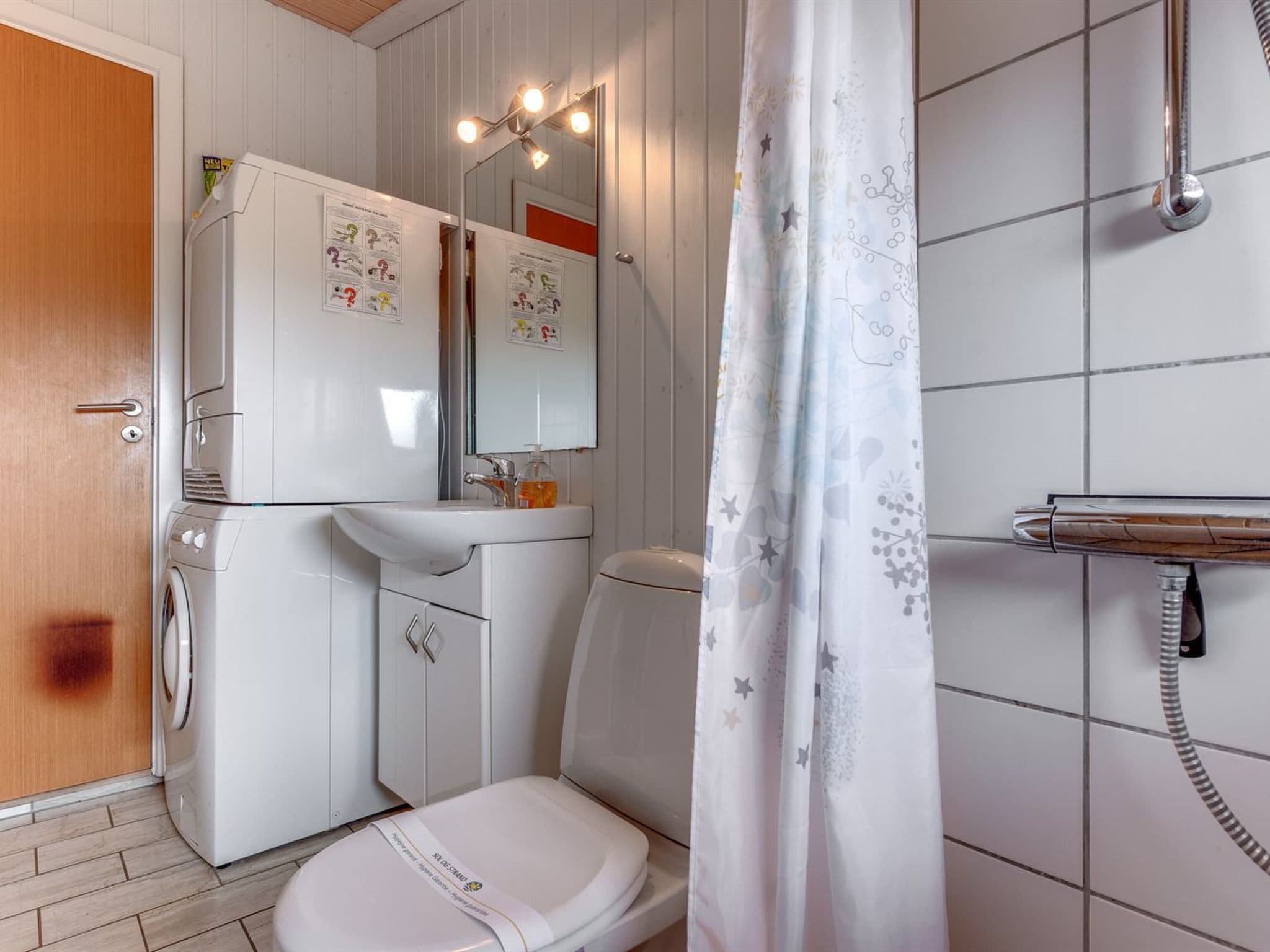 Bathroom / Wellness