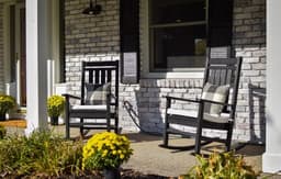 "Zen Den" on the Lake by Roxy Rentals