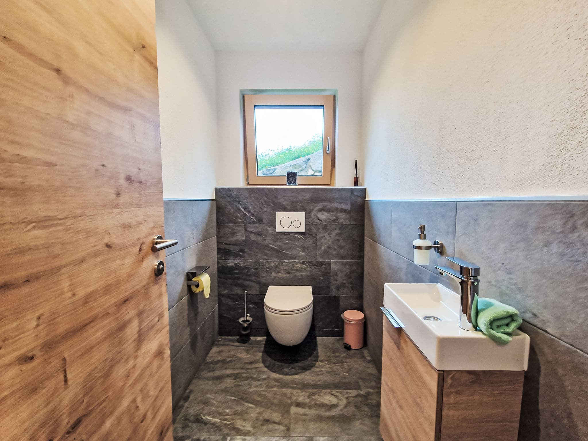 Bathroom / Wellness