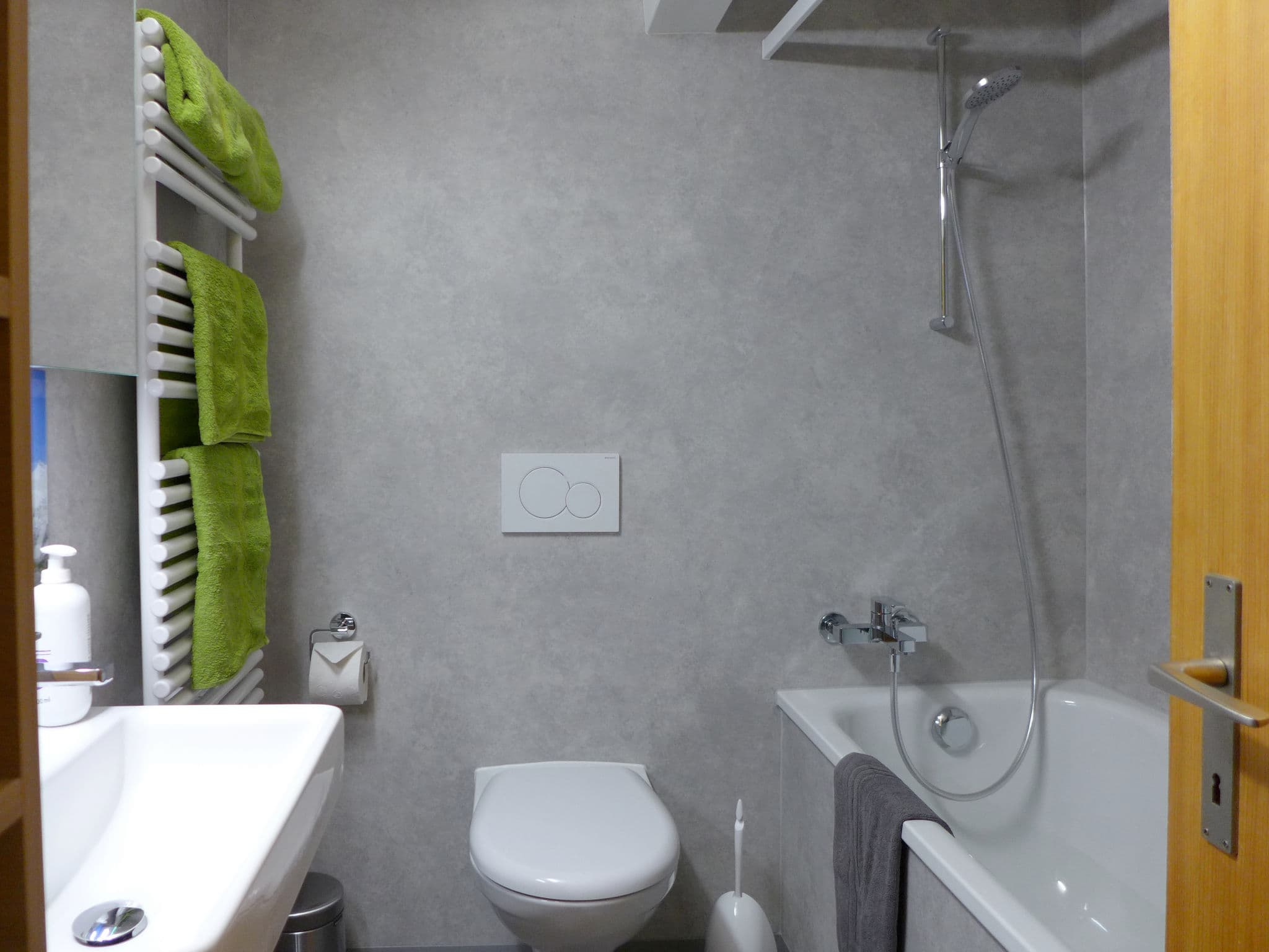 Bathroom / Wellness