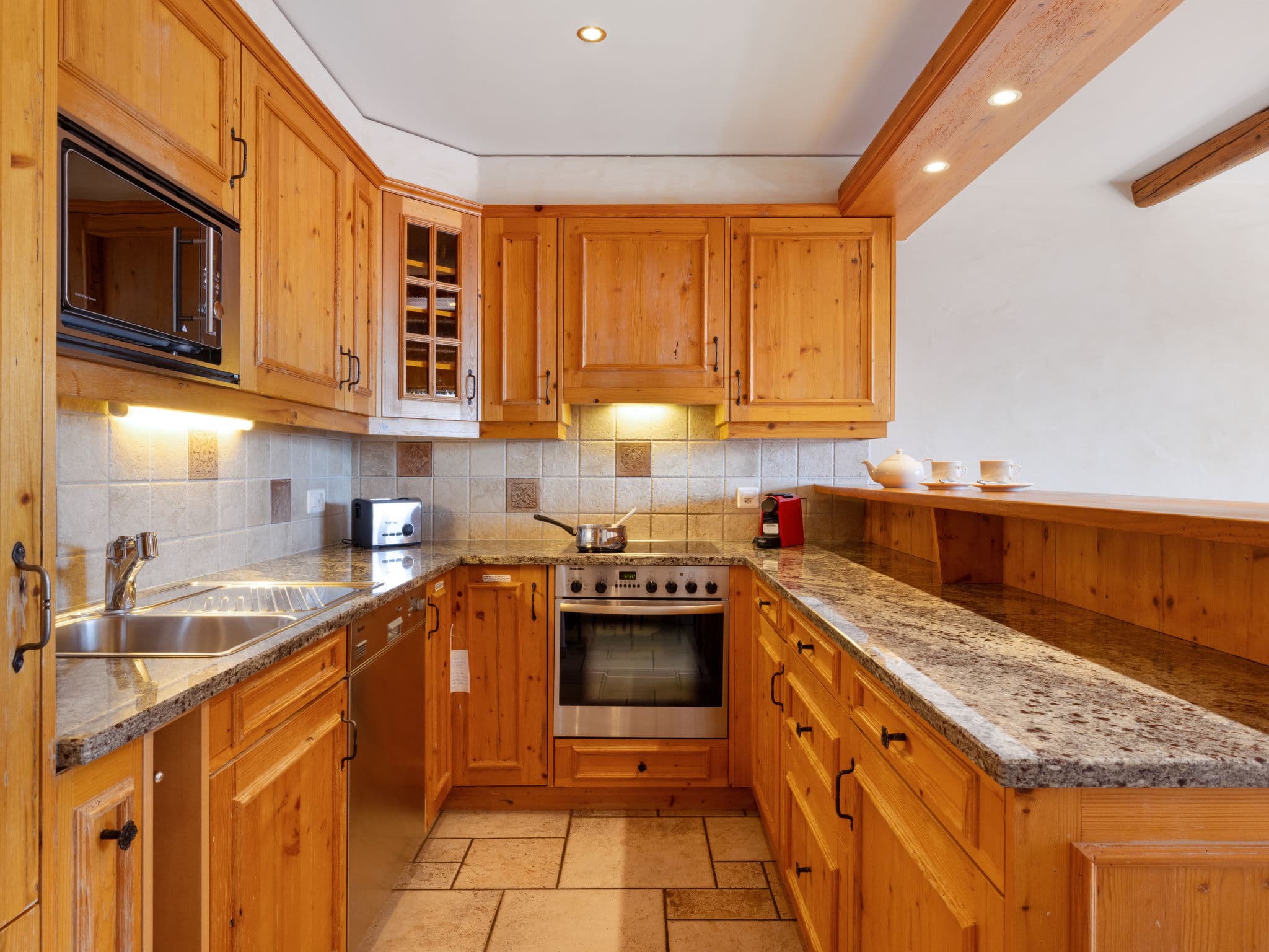 Kitchen / Dining Room