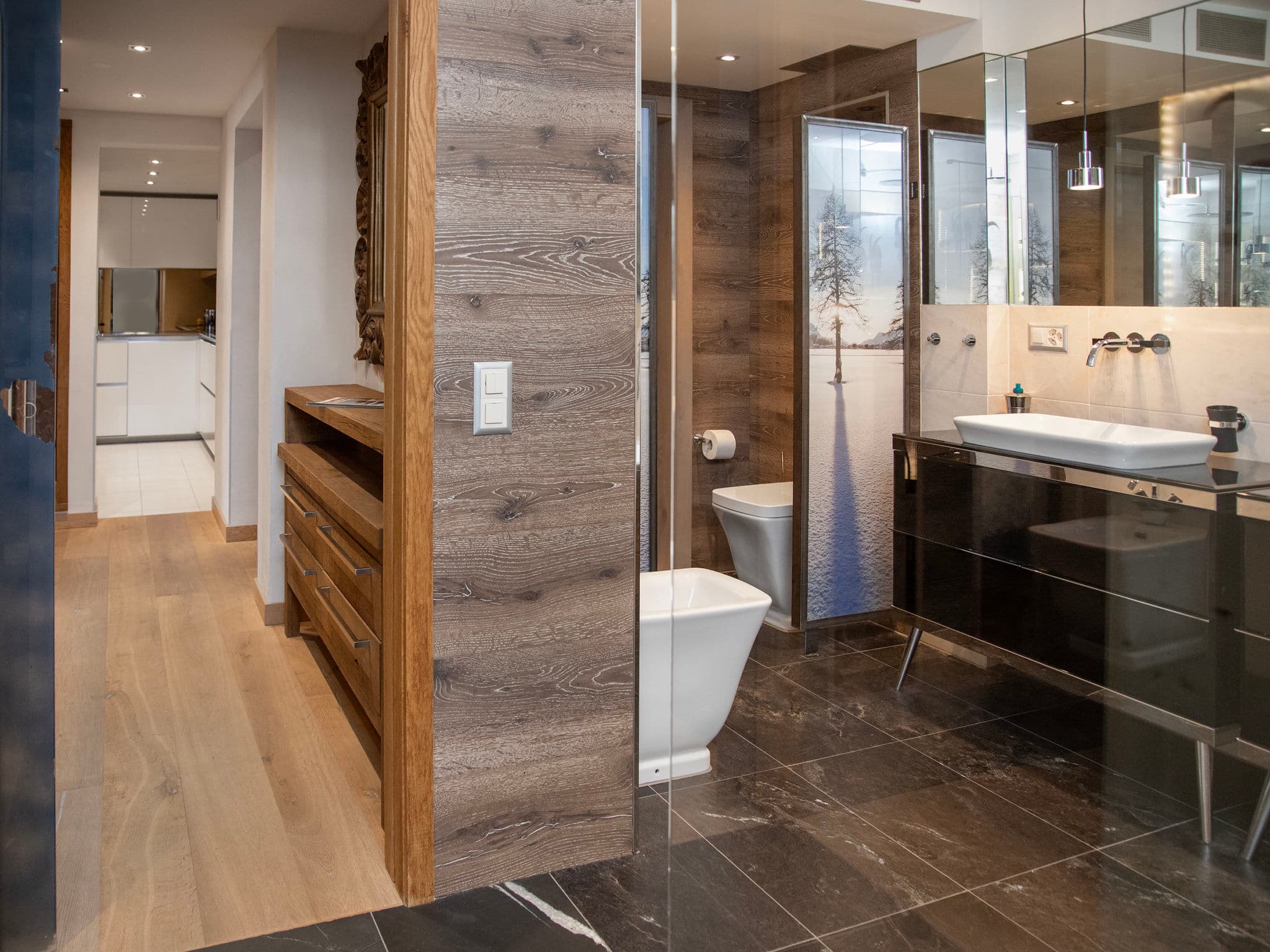 Bathroom / Wellness