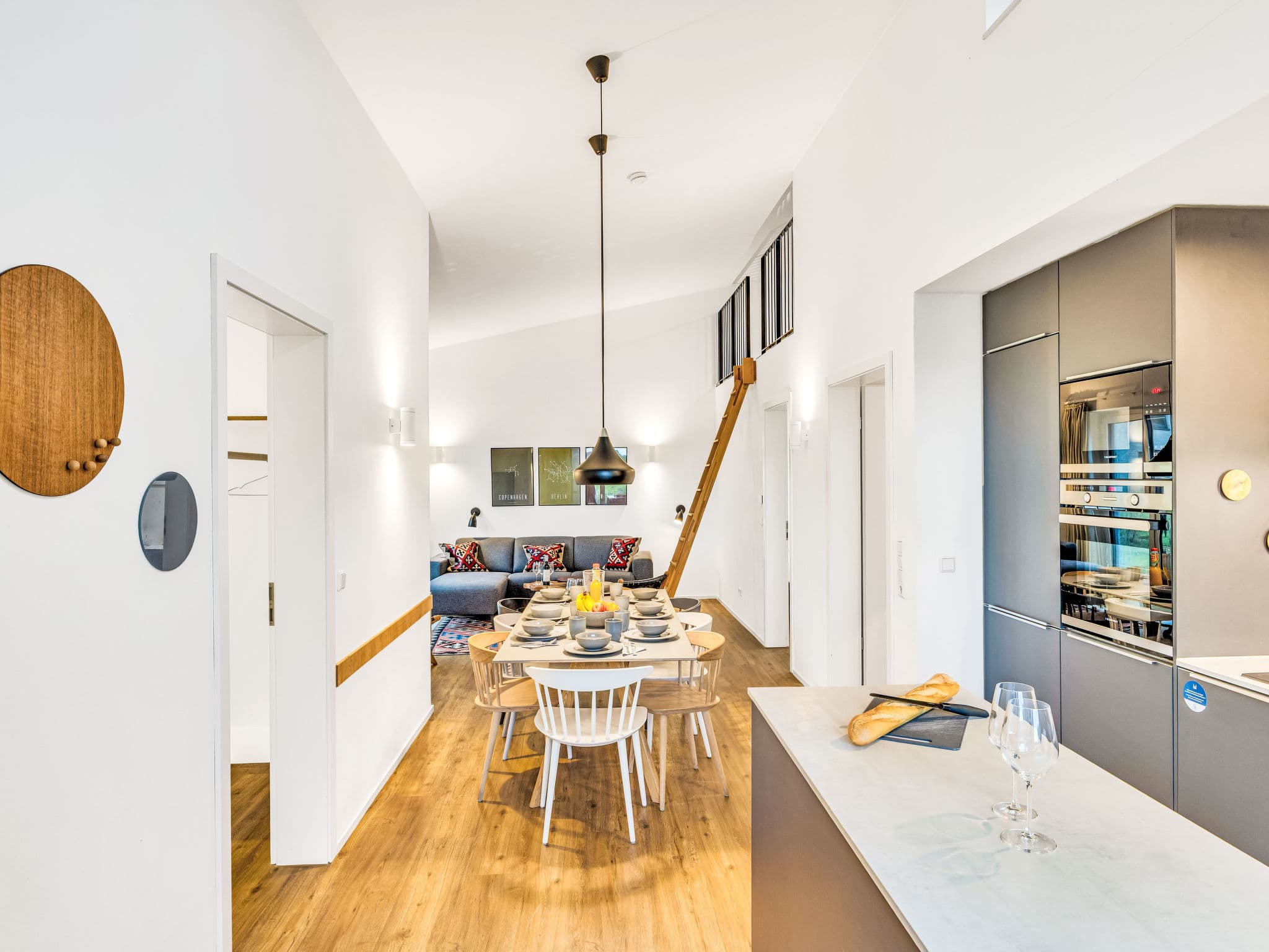 Kitchen / Dining Room