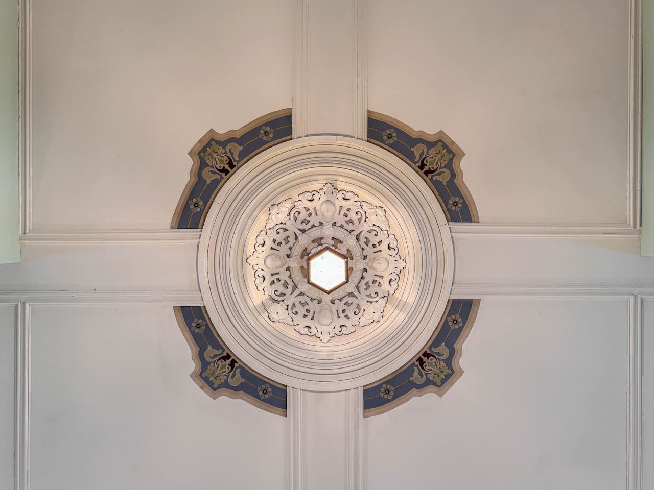 Gallery Image 13