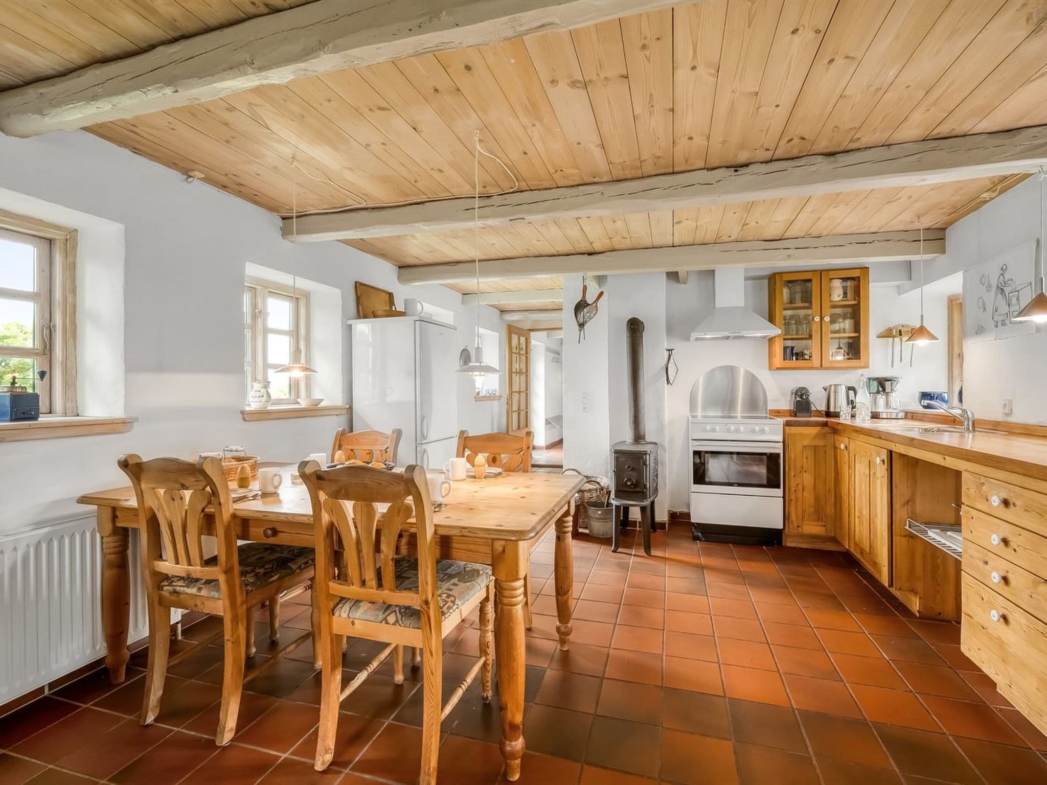 Kitchen / Dining Room