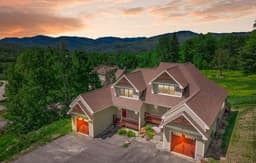 Black Mountain Ski in/out Home | Views + Hot tub!