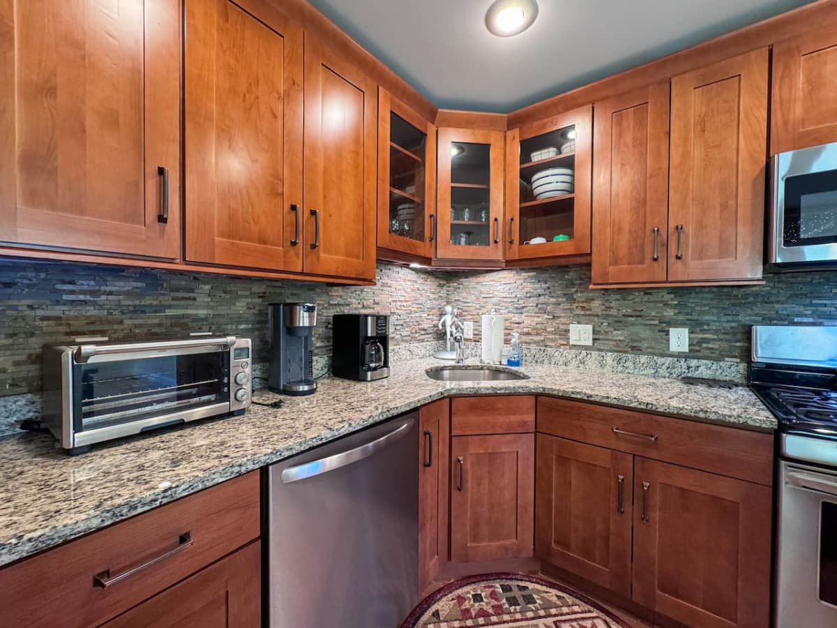 Gallery Image 14