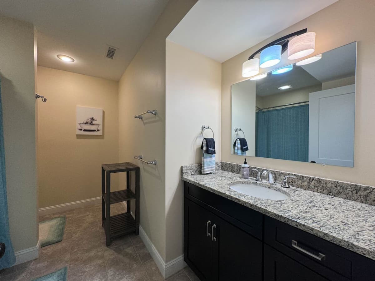 Gallery Image 38