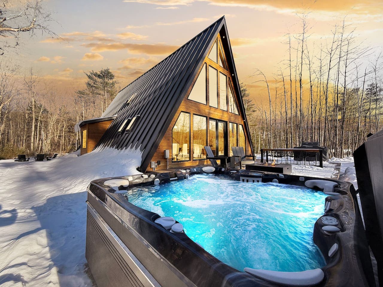 Razor Brook Chalet | Luxury A-Frame with Hot Tub