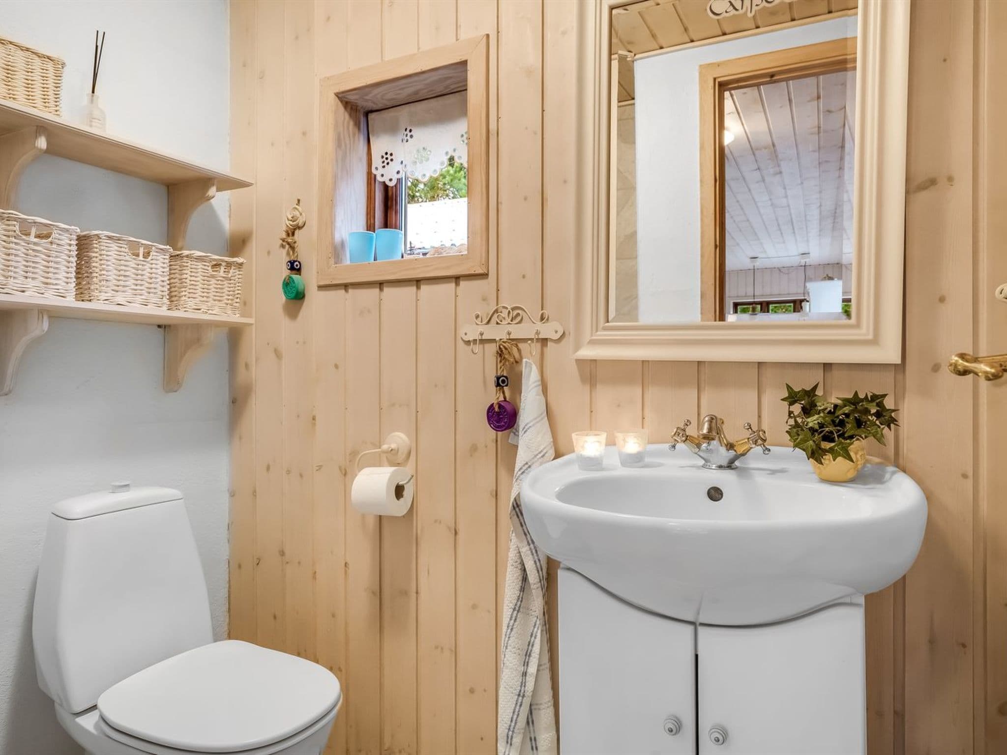 Bathroom / Wellness