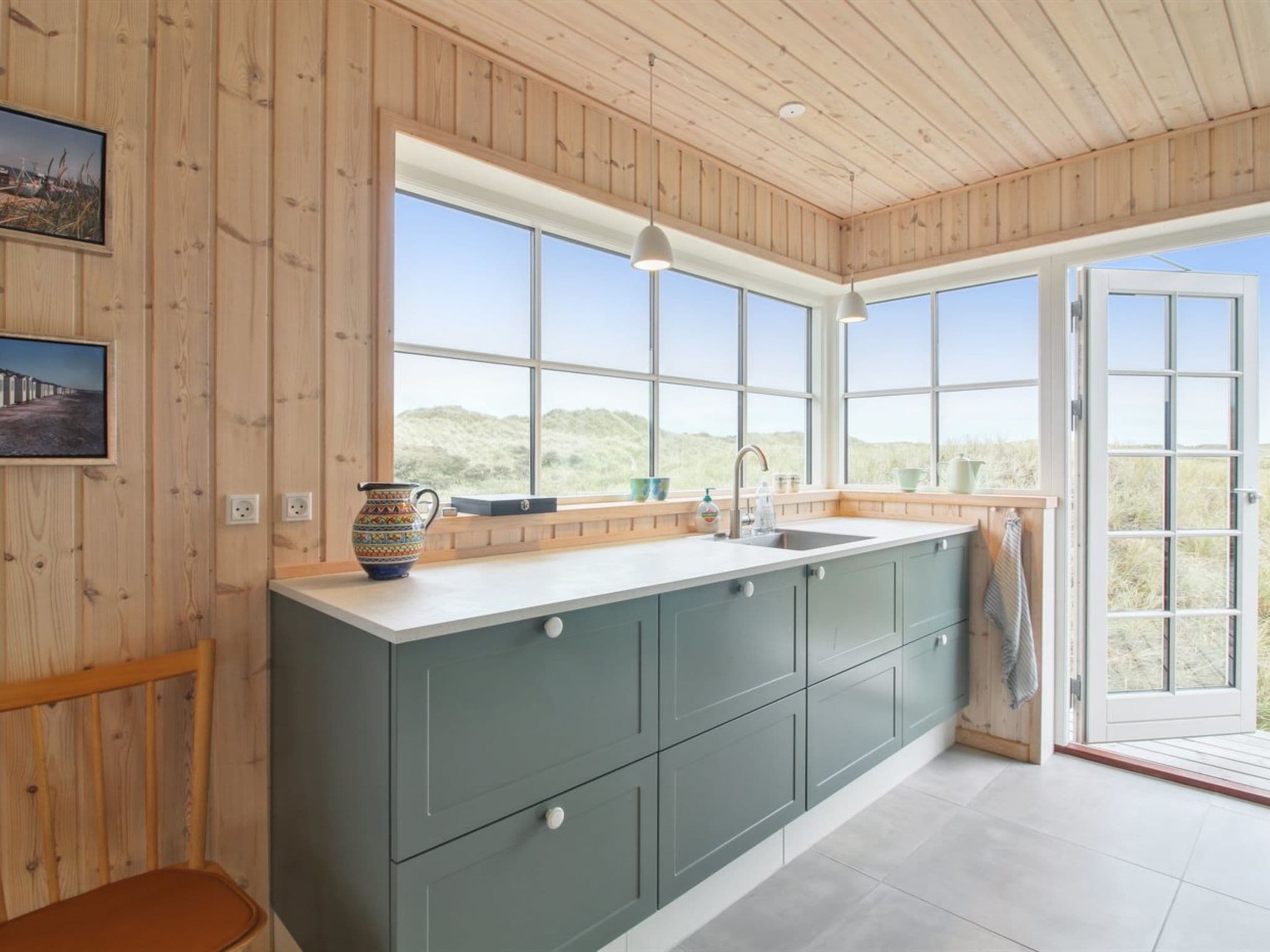 Kitchen / Dining Room