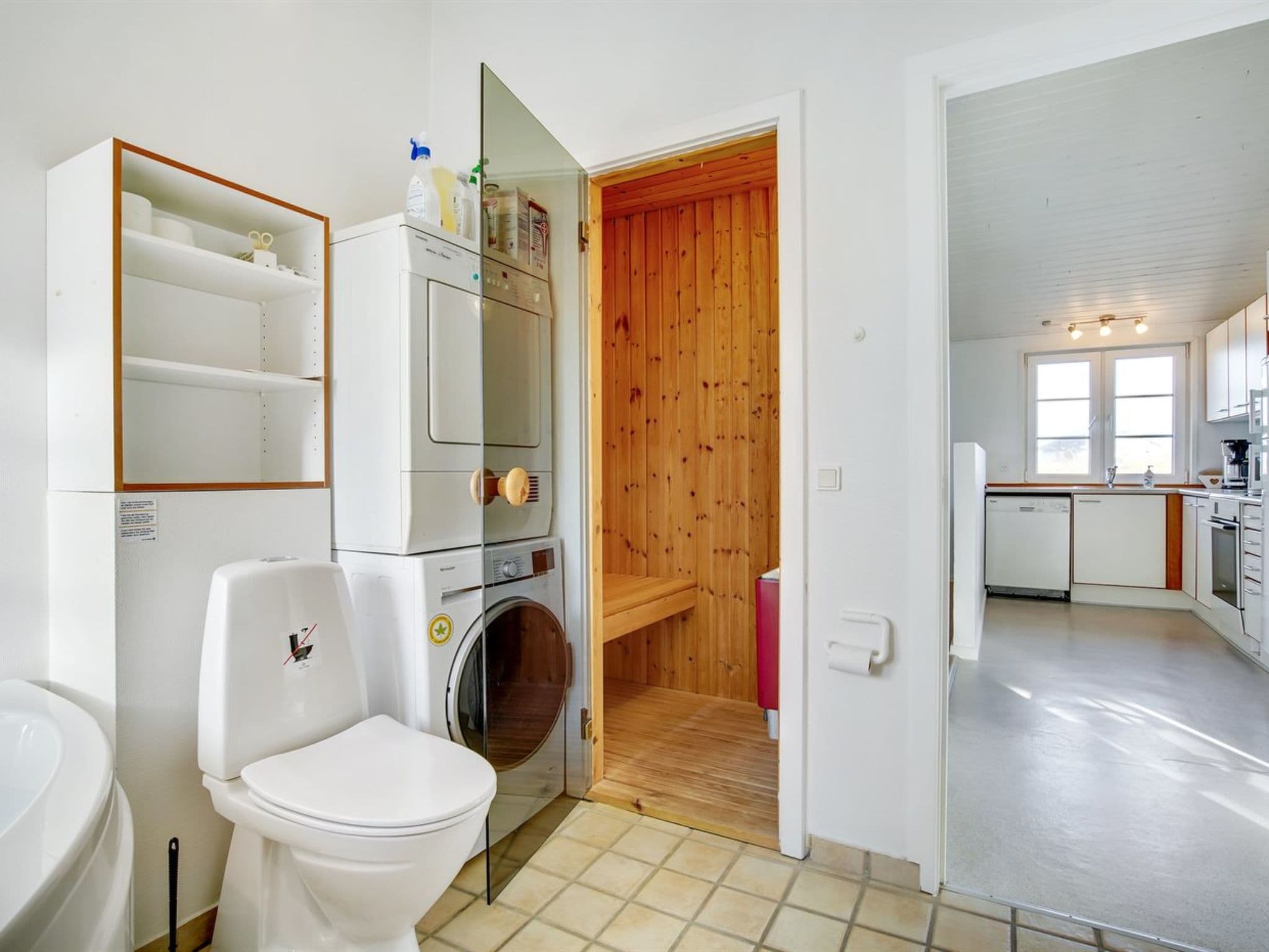 Bathroom / Wellness