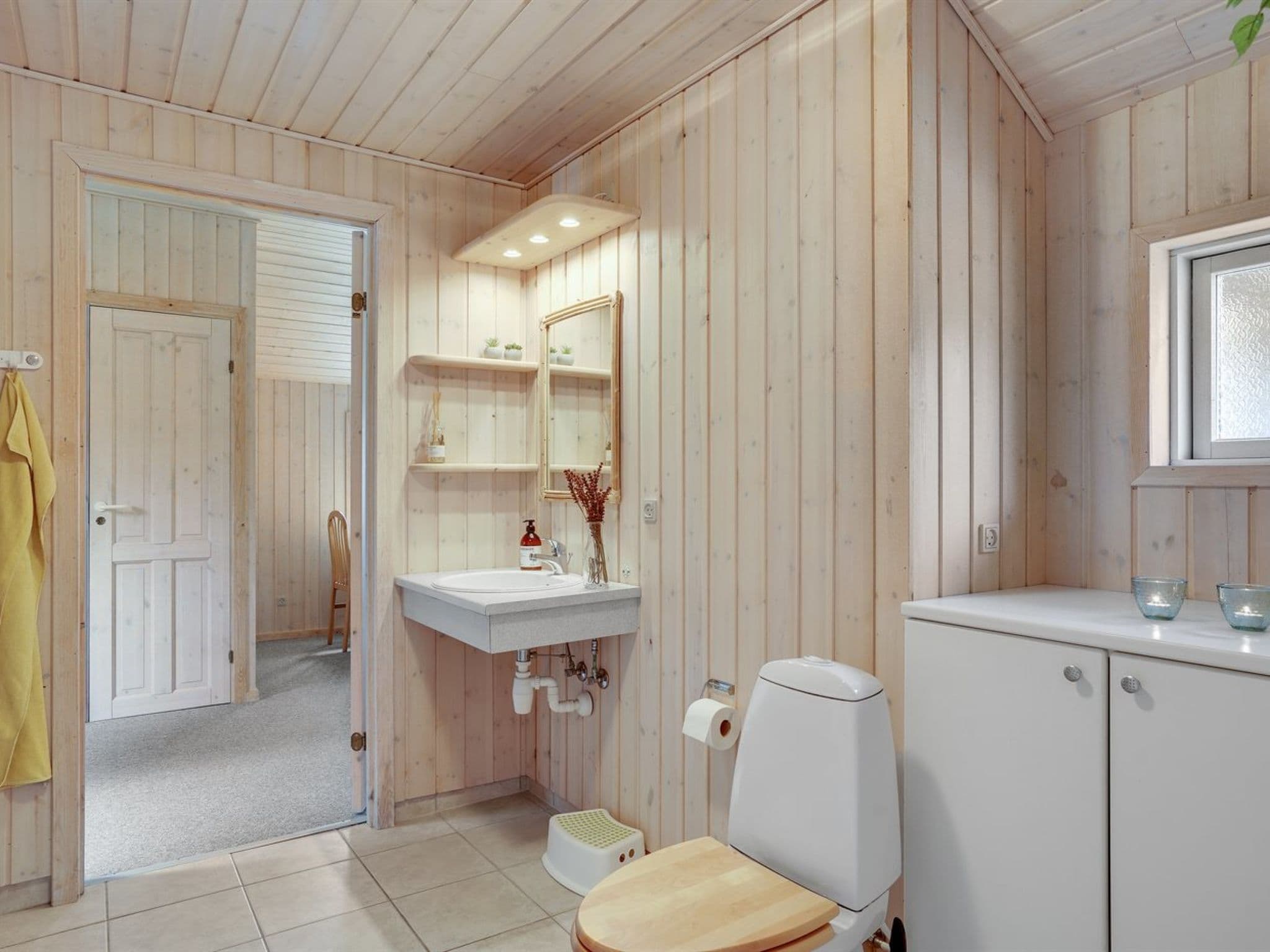 Bathroom / Wellness