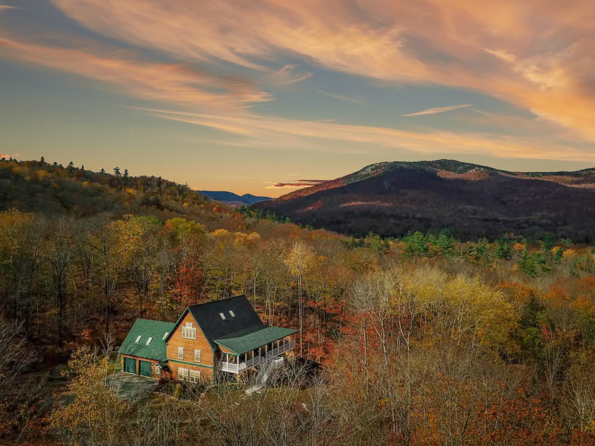 The Ledges Estate | 4100 ft.² Luxe Mountain Home