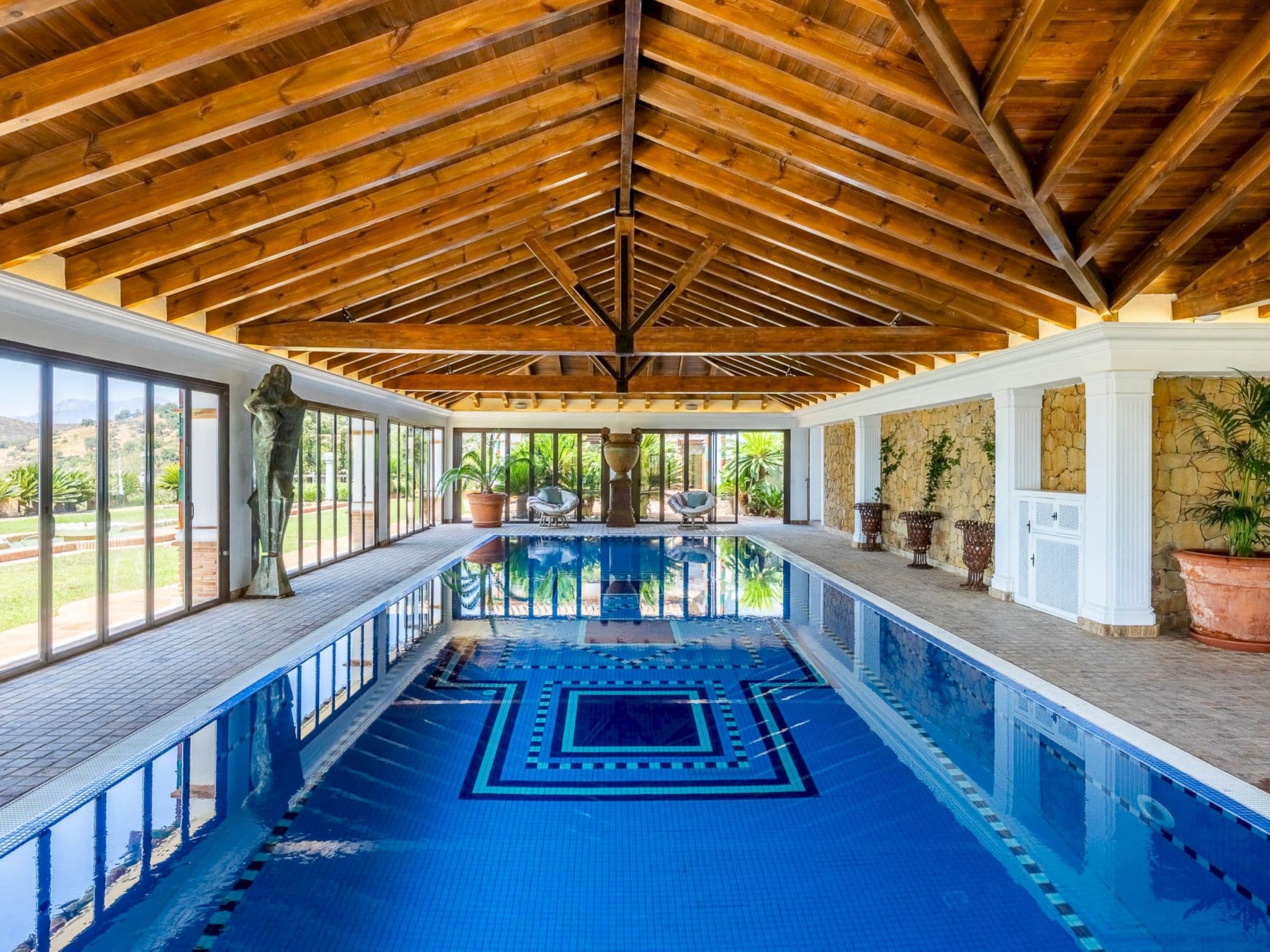 Pool Indoor
