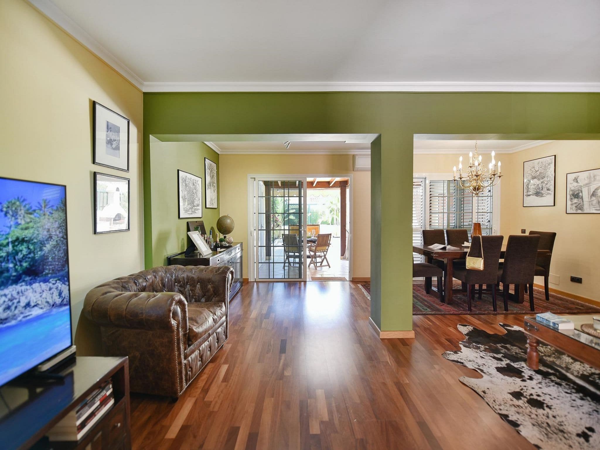 Kitchen / Dining Room
