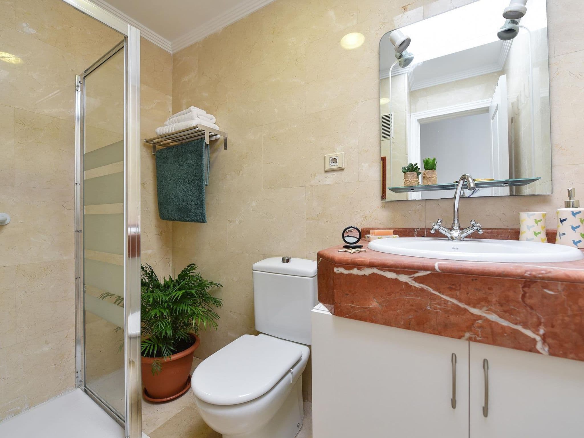 Bathroom / Wellness
