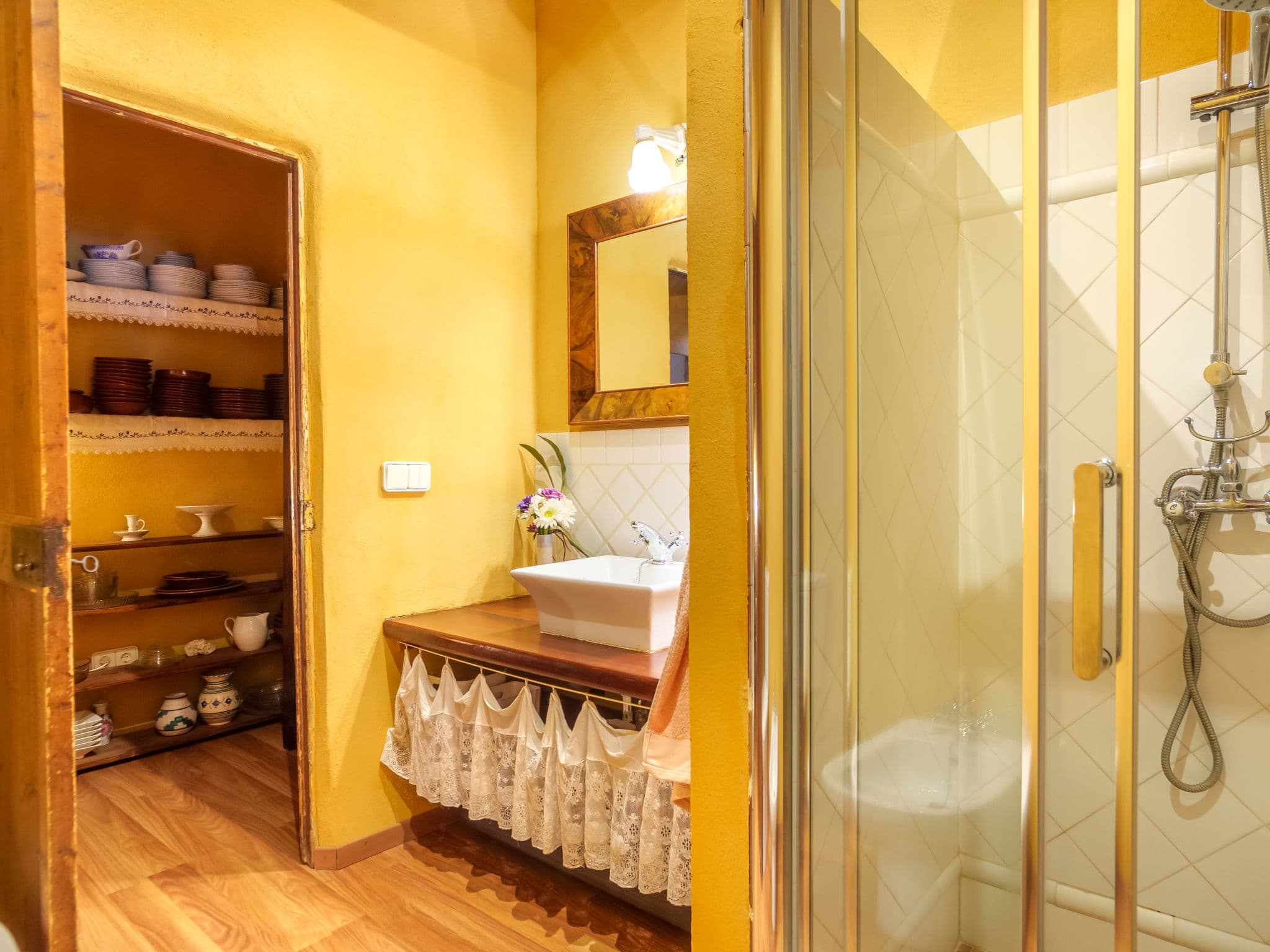Bathroom / Wellness
