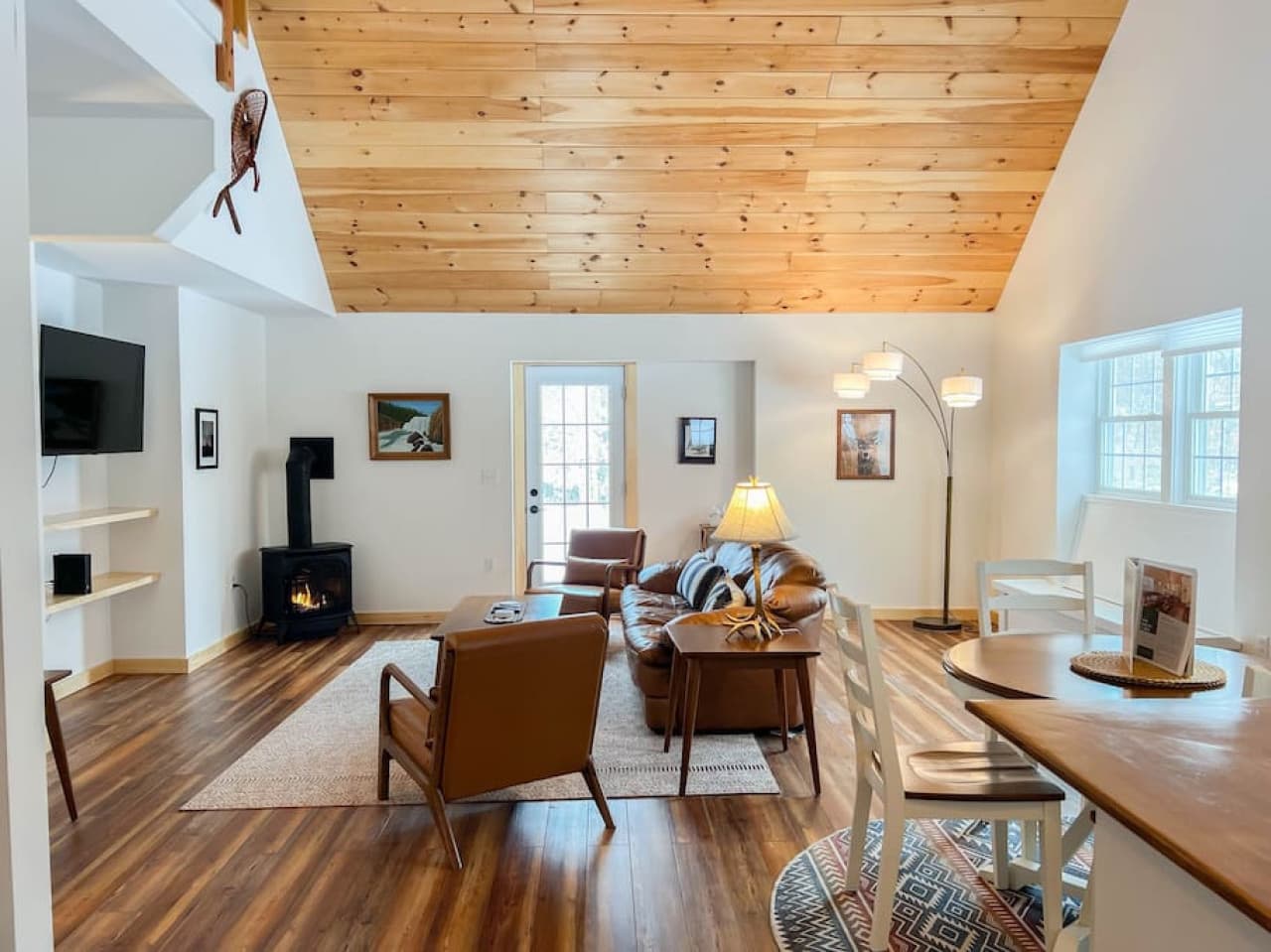 Welcome to the Luxe White Mountain Dream Cabin - Fryeburg Maine
