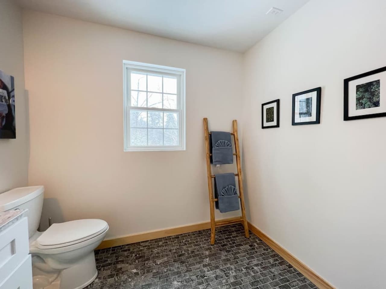 Brand new bathroom - always 5-star cleanliness