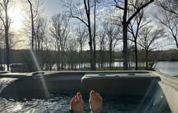 Blue Moon Lake House at Diamondhead Resort