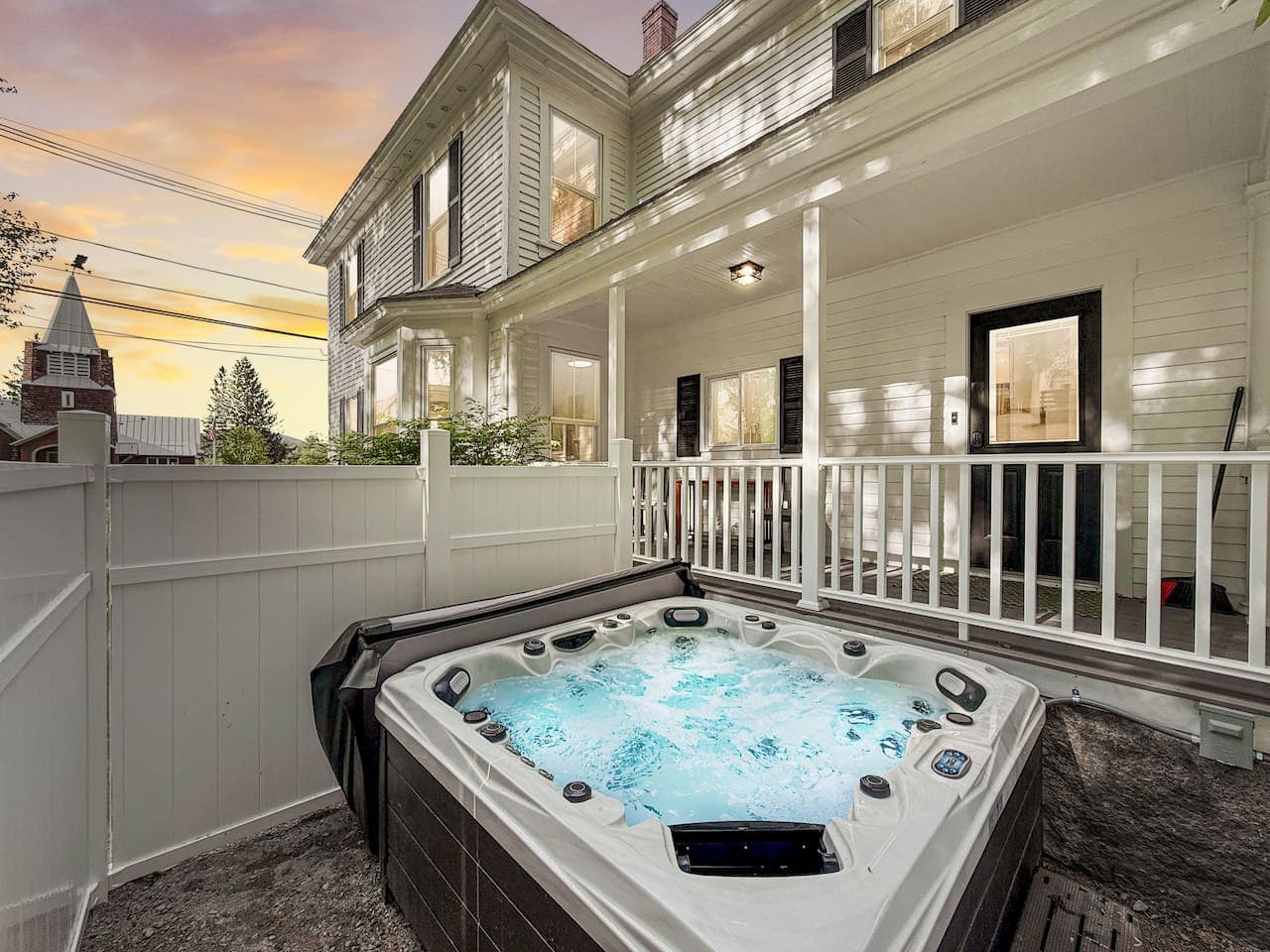 The Manor on Main | Hot Tub, Pond Access, 5 Bedrms