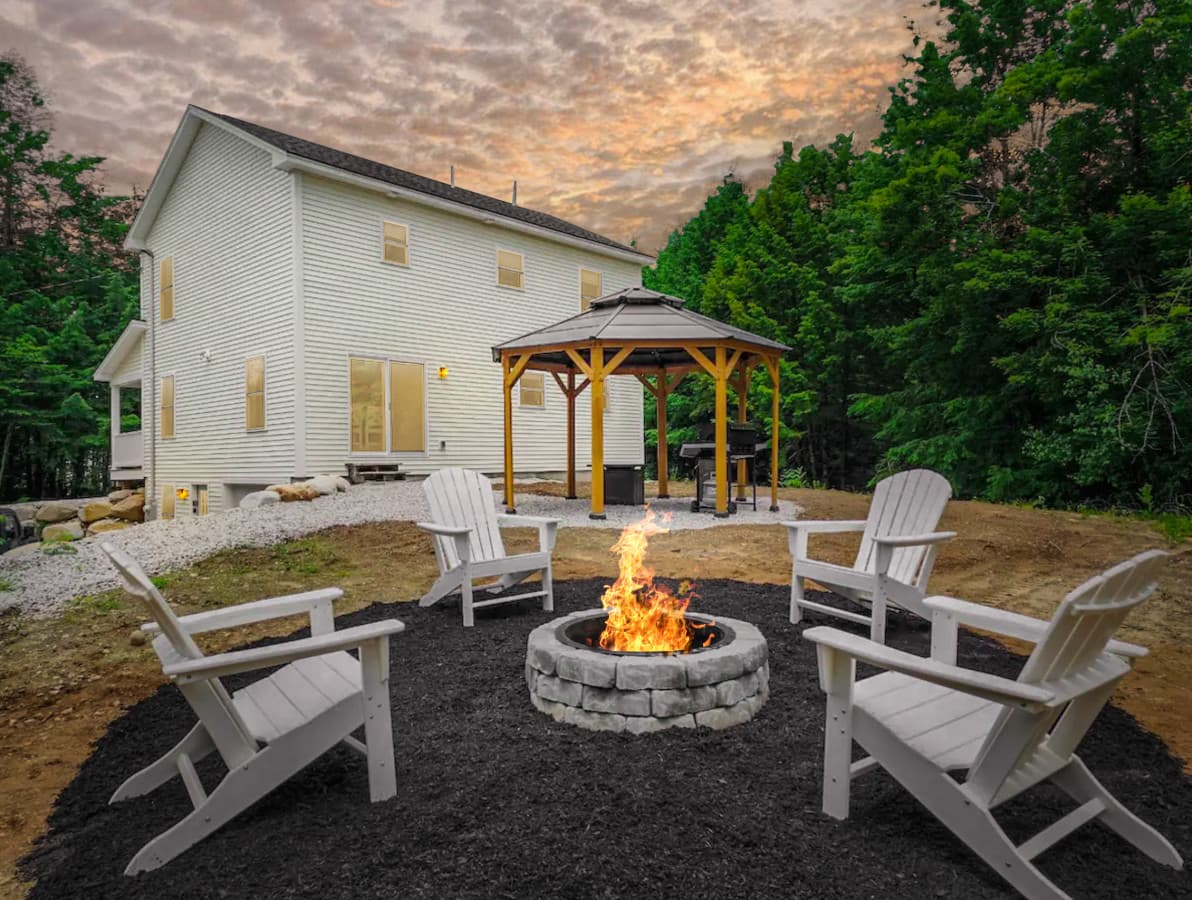 Bridgton Bungalow | Brand New, Central & Spacious