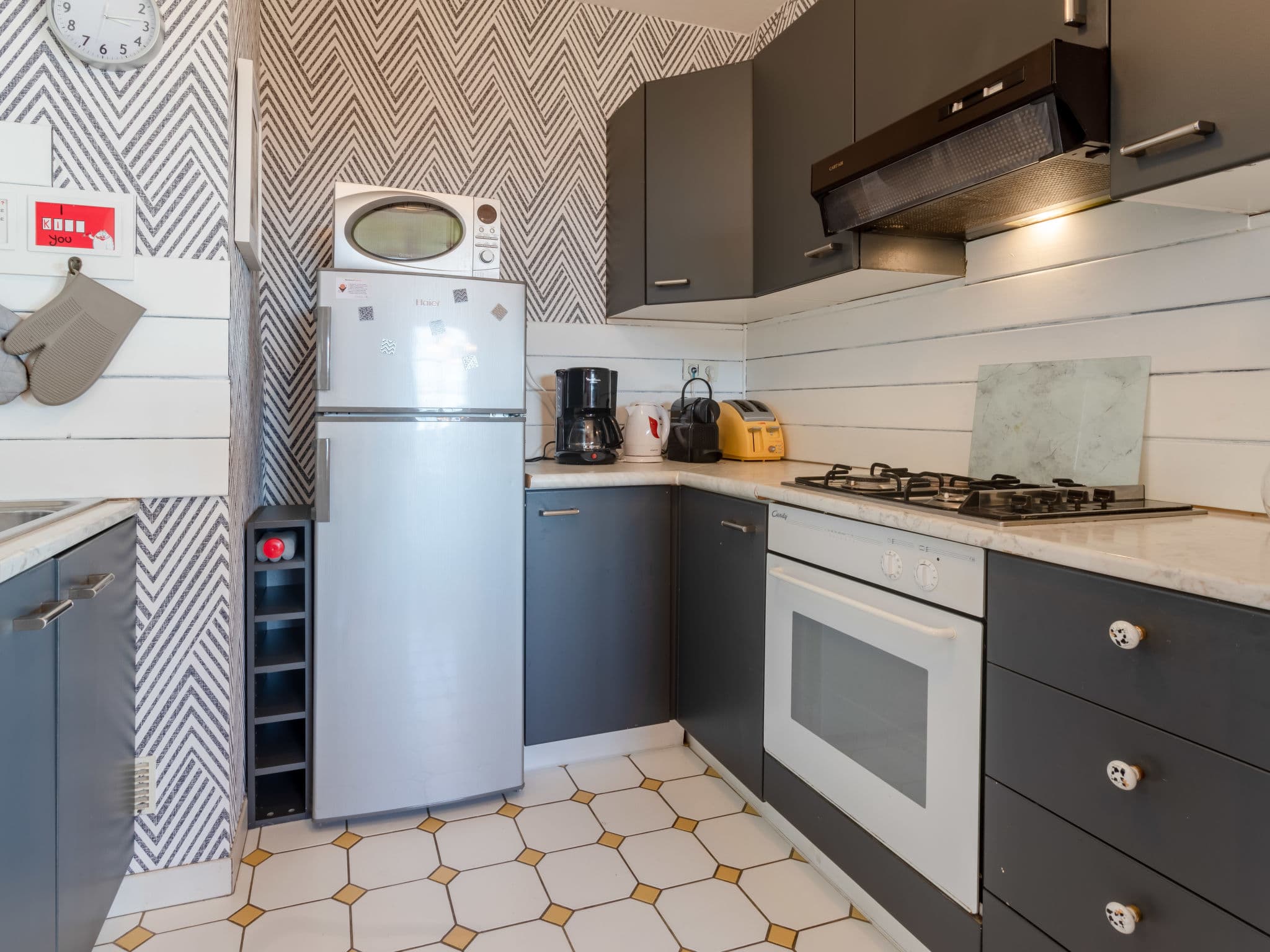 Kitchen / Dining Room