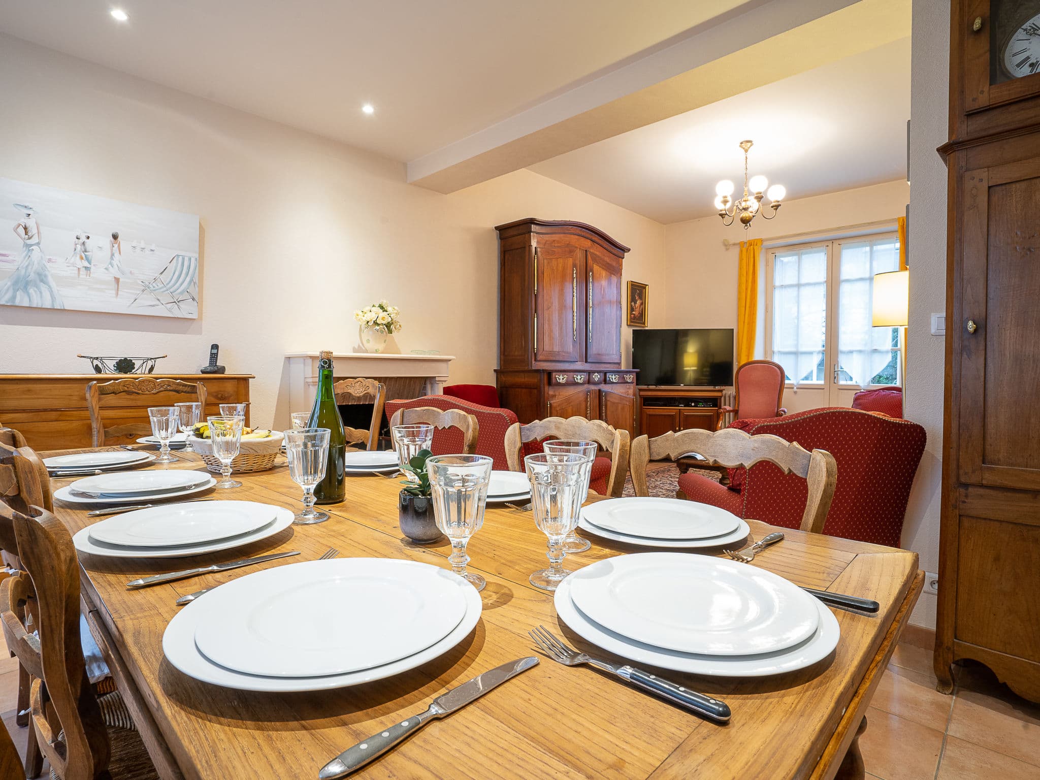 Kitchen / Dining Room