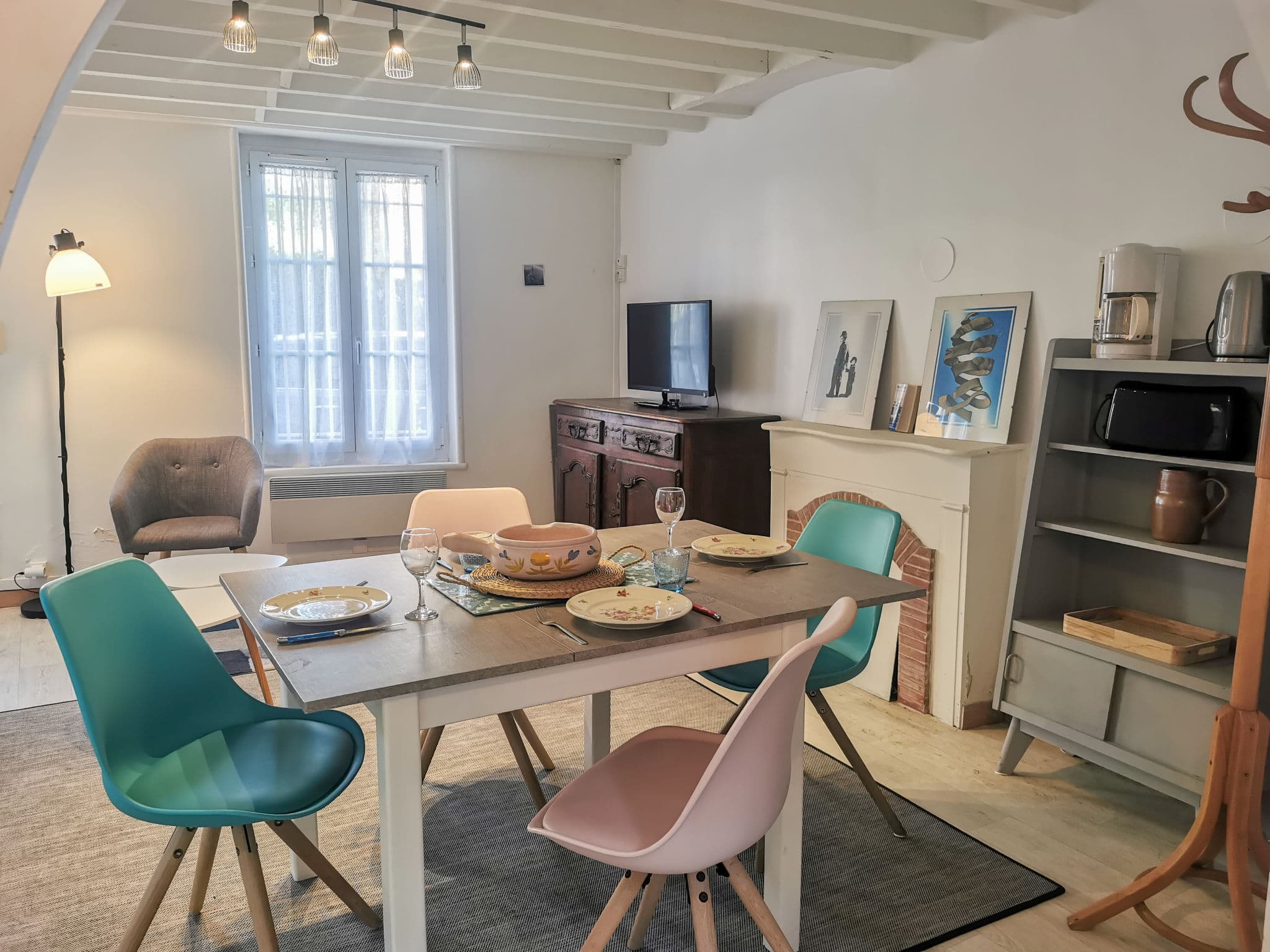 Kitchen / Dining Room