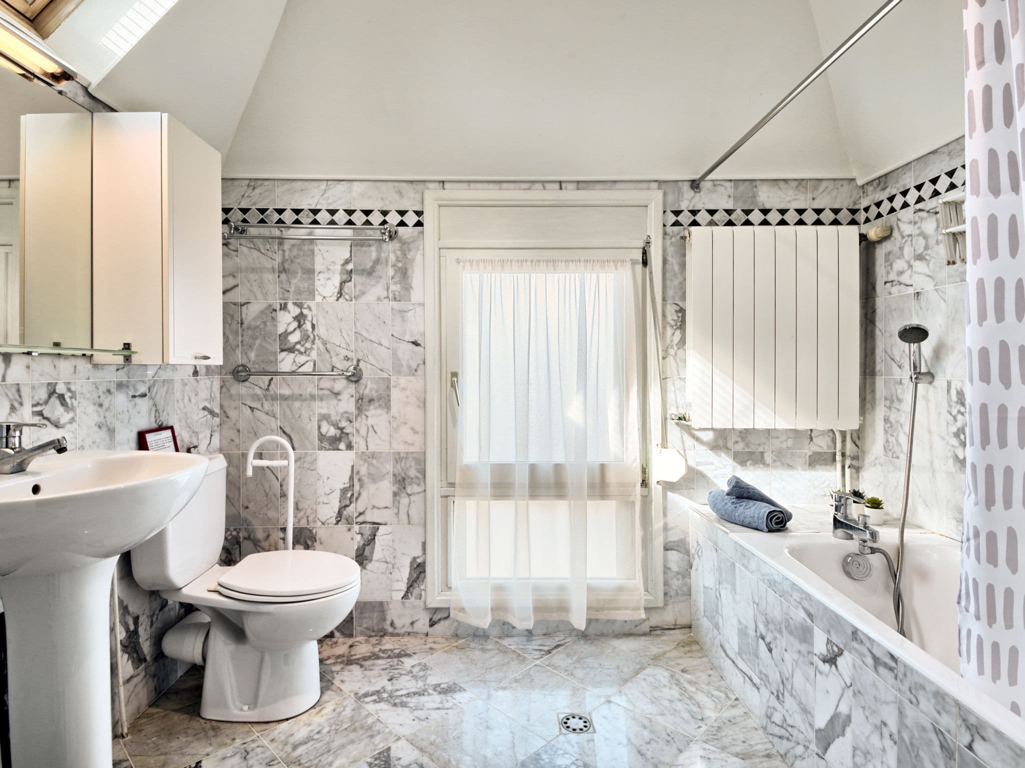 Bathroom / Wellness