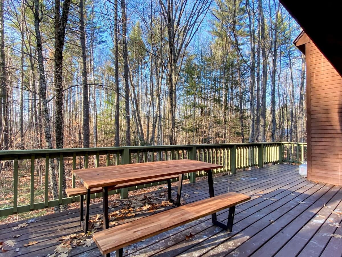 Great table to eat outside