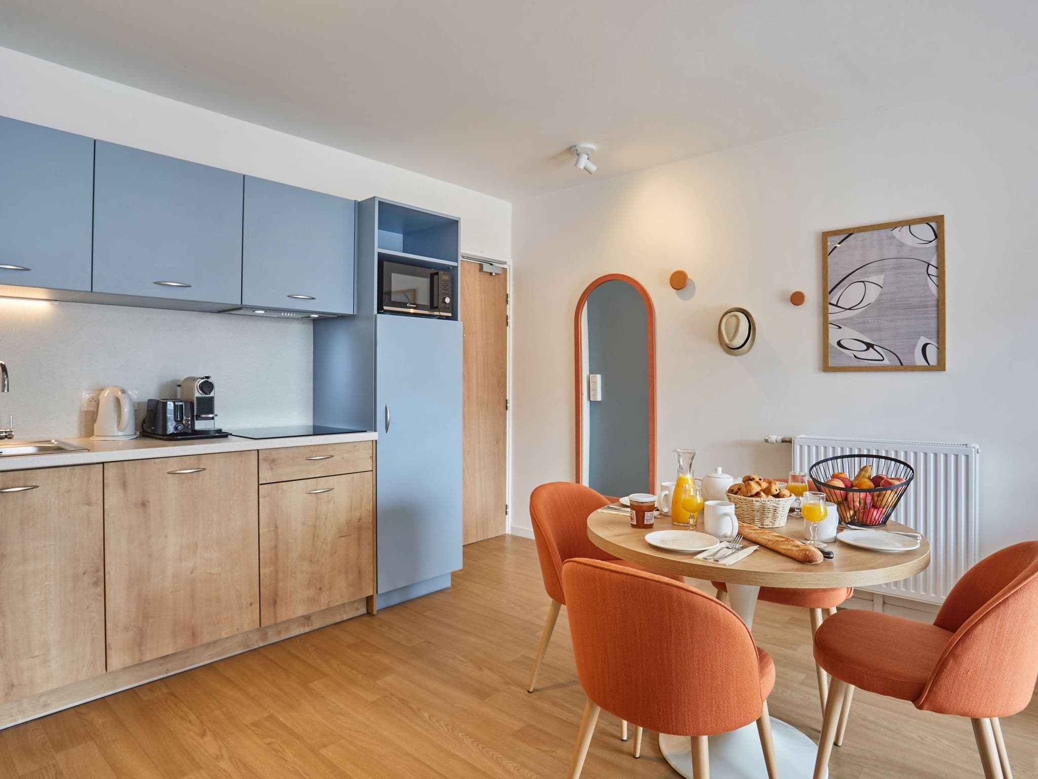 Kitchen / Dining Room