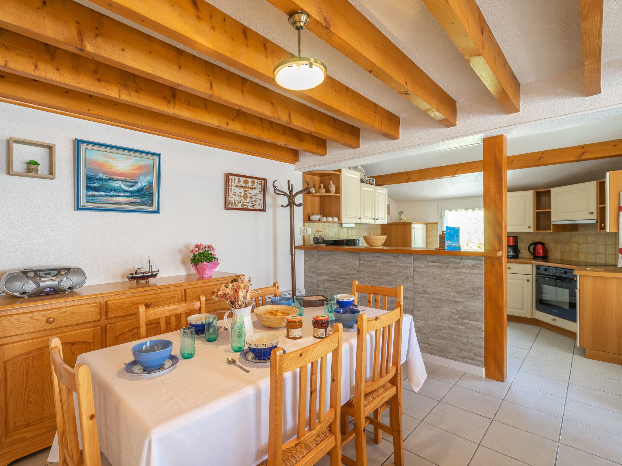Kitchen / Dining Room
