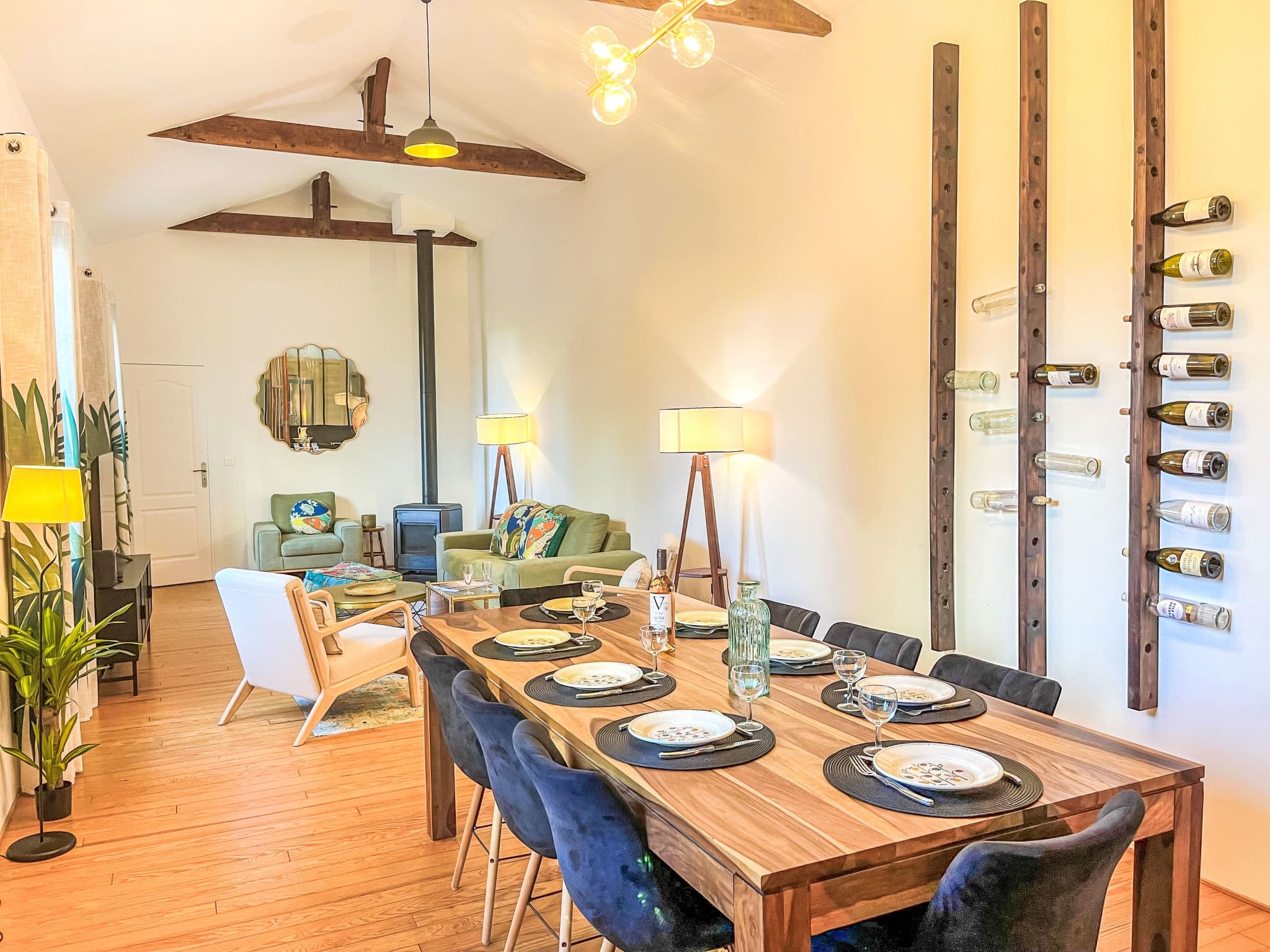 Kitchen / Dining Room