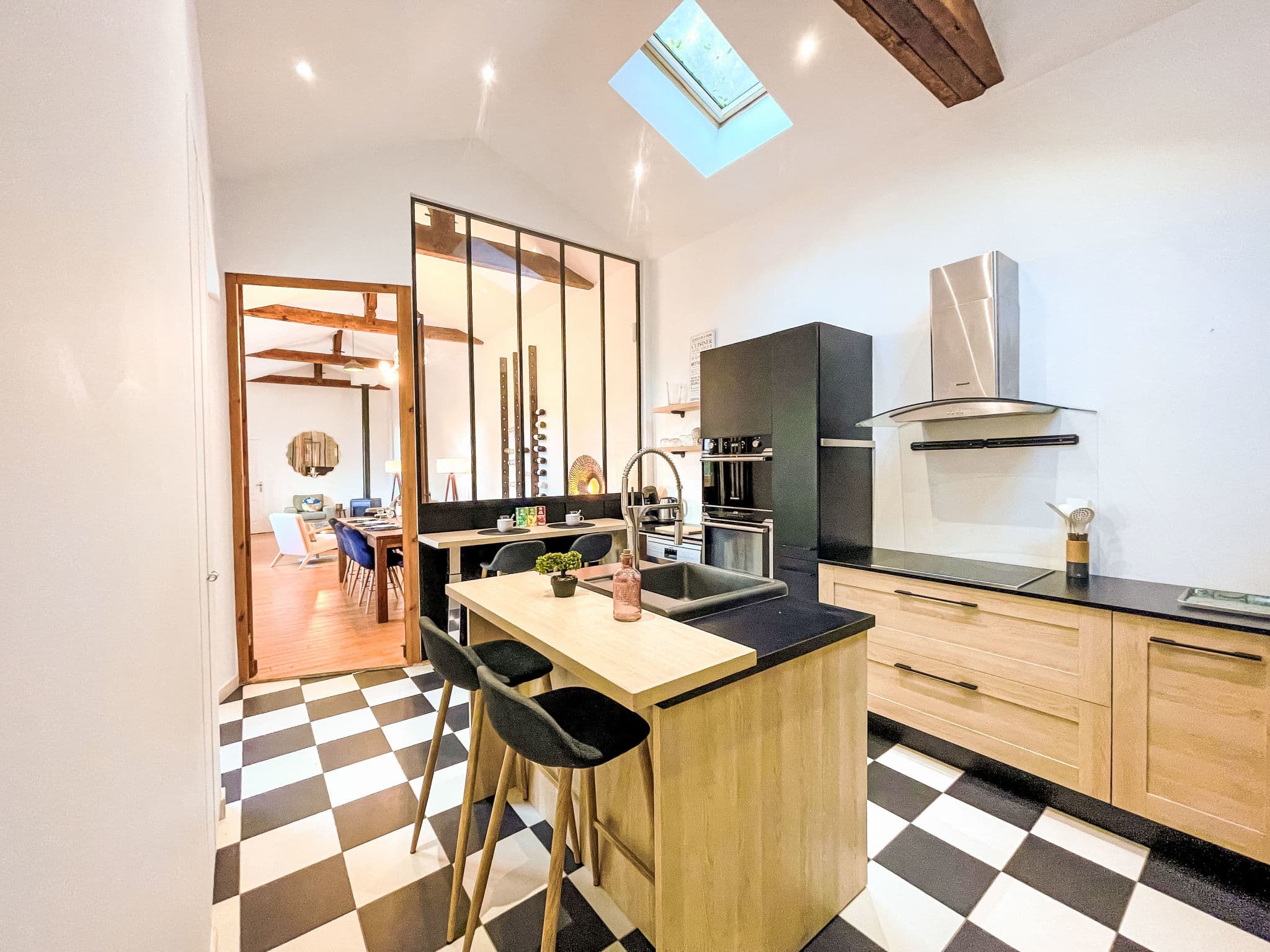 Kitchen / Dining Room