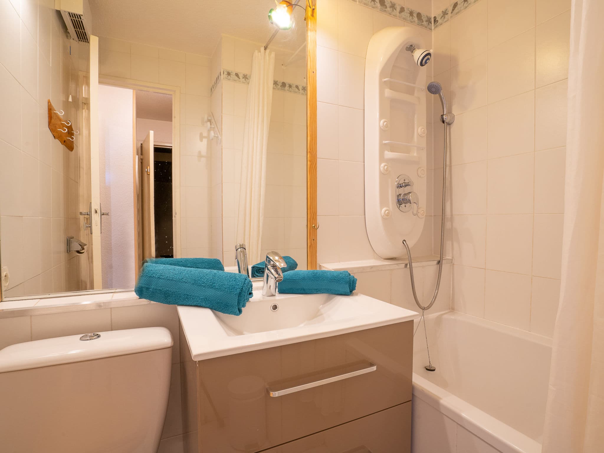 Bathroom / Wellness