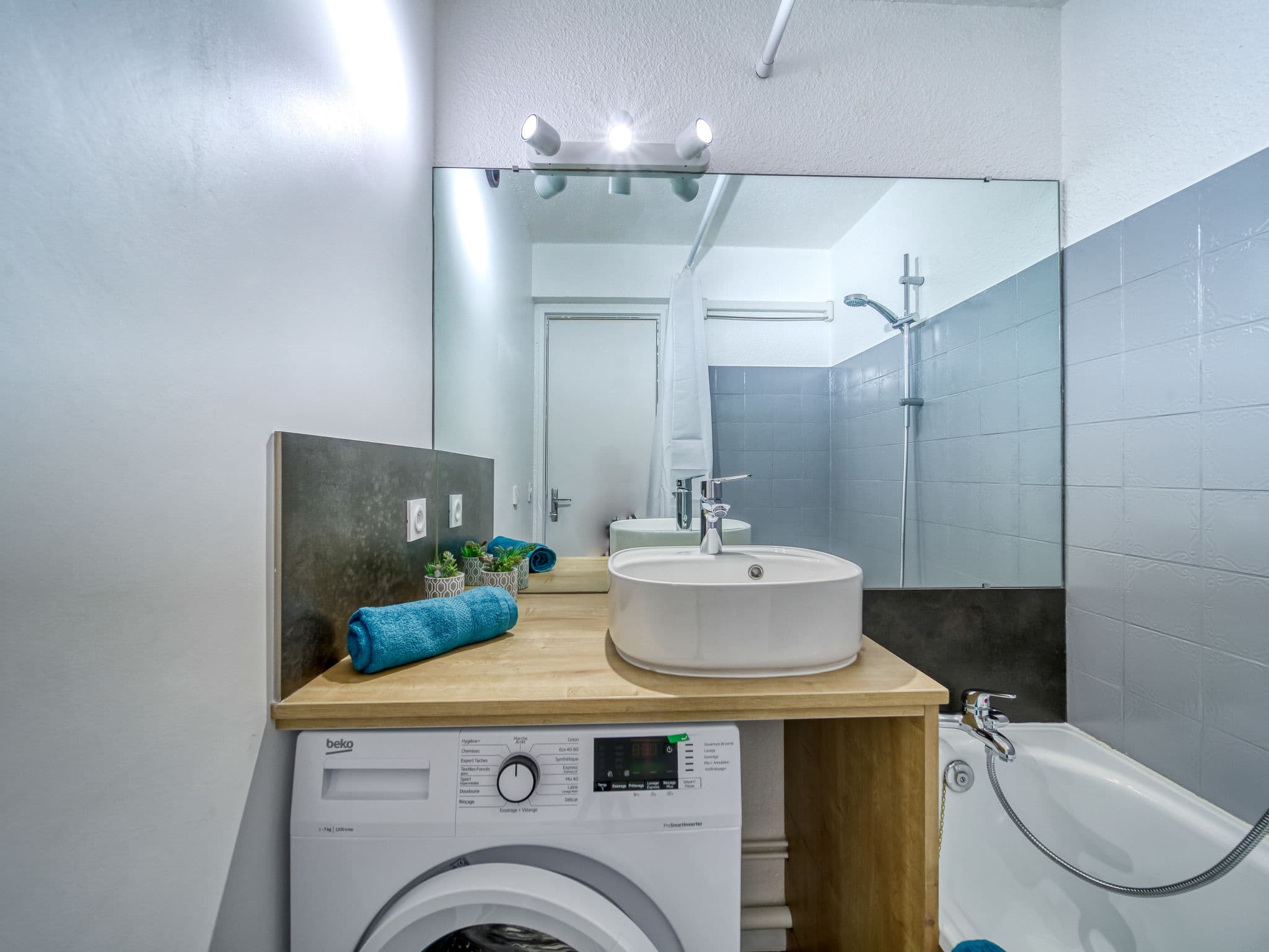 Bathroom / Wellness